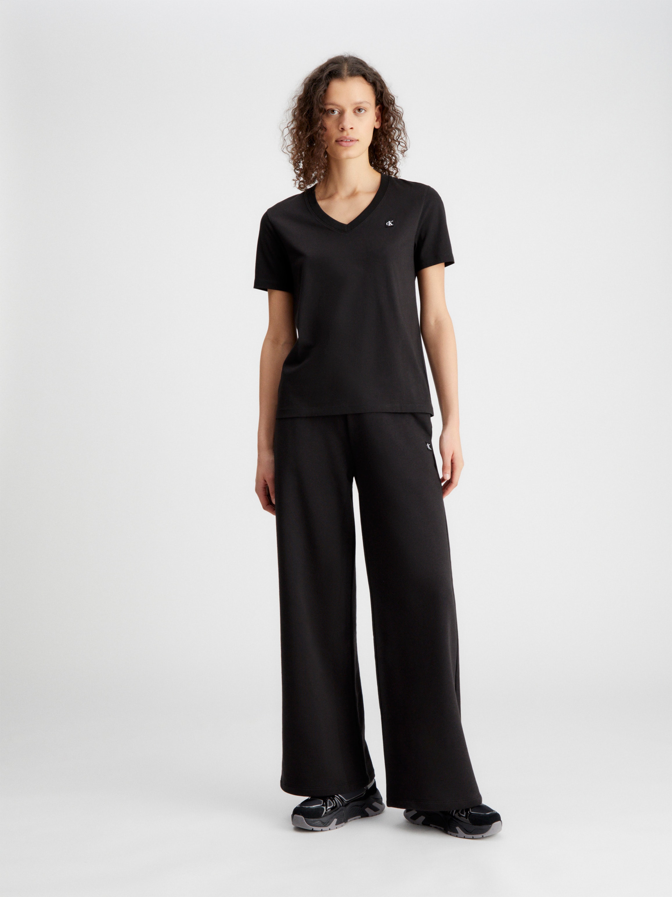 Calvin Klein Jeans Sweathose »CK EMBRO BADGE KNIT PANT«, mit Logopatch