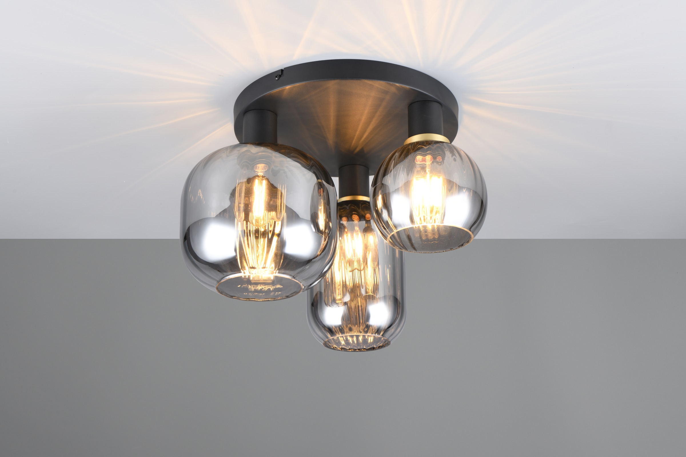 TRIO Leuchten Deckenleuchte »DIVA, E27 Deckenlampe 3-flammig mit Glasschirm, exkl 3xE27 max 10W« E27 1 Stk. warmweiß - kaltweiß Deckenlampe Ø 39cm, Glasschirme in 3 Formen, Lampe Wohnzimmer Küche