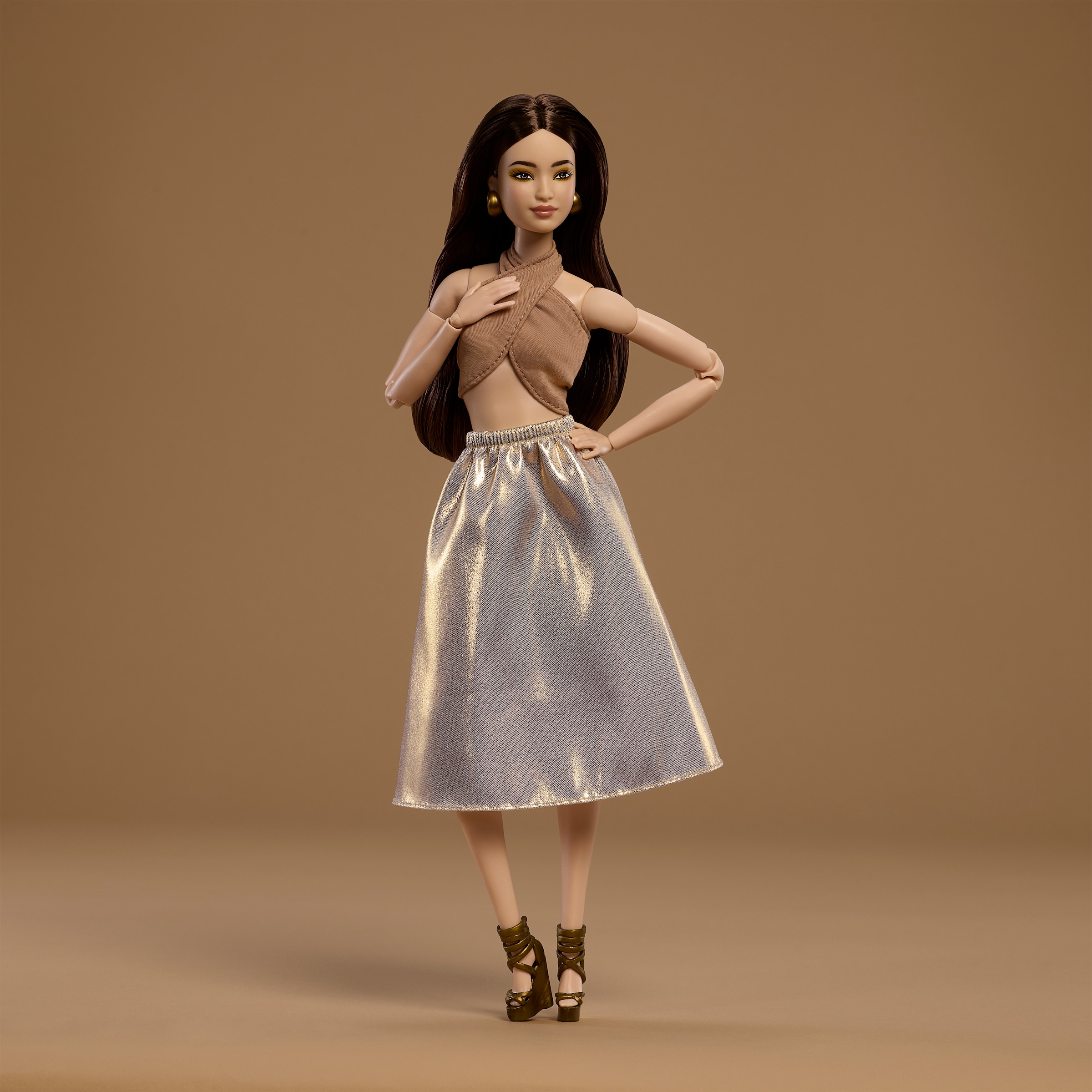 Barbie Anziehpuppe »Signature Barbie Basics 06«