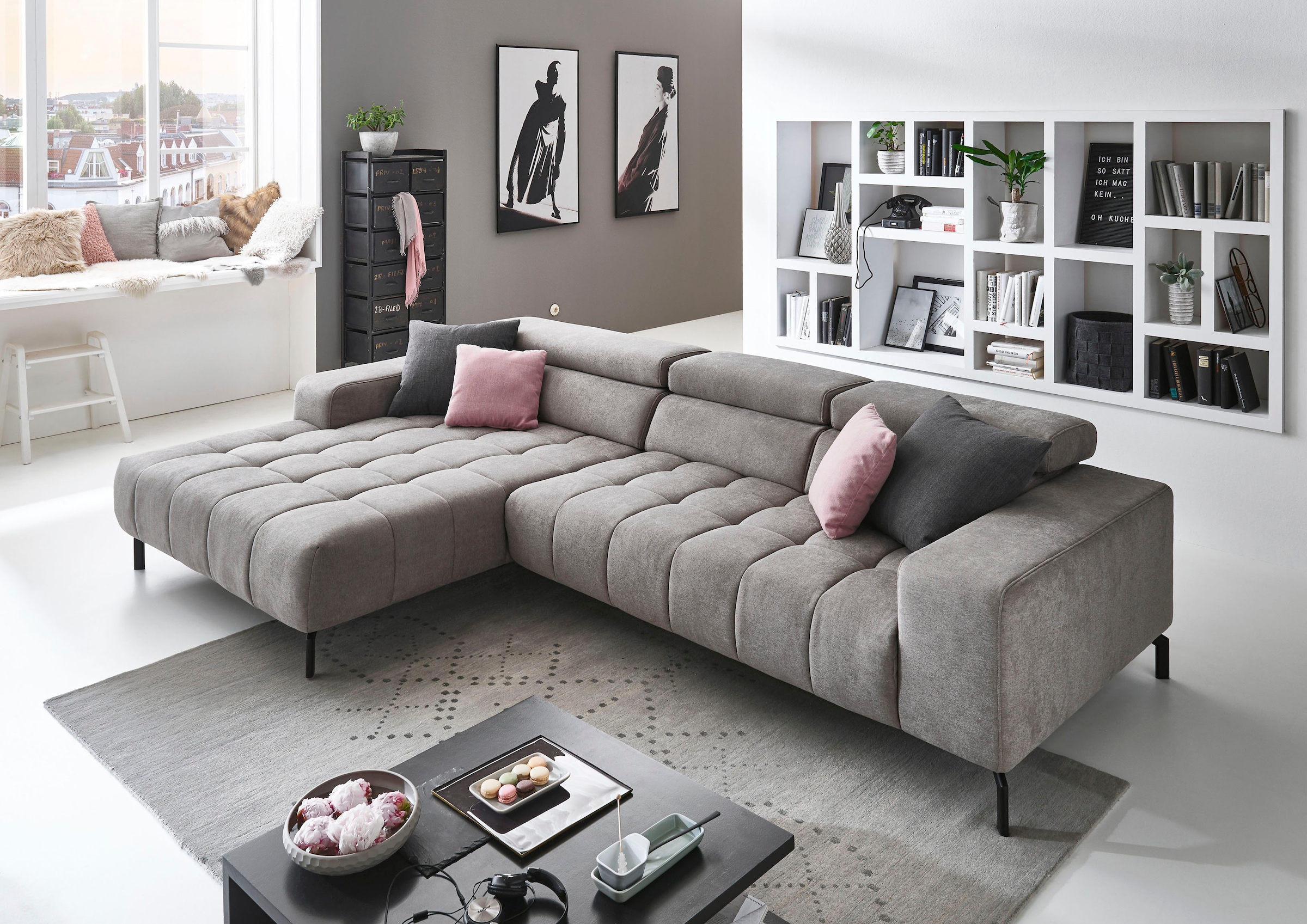 Die PlanBar Ecksofa »MP-IN18022 L-Form«, mit Kopfteilverstellung & Zierkissen, optional Sitztiefenverstellung