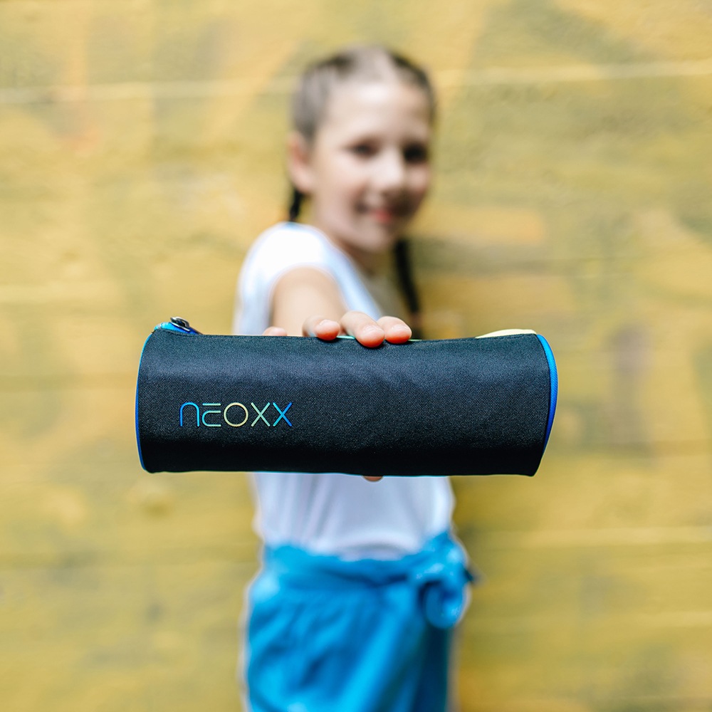 neoxx Schulrucksack »Active, Neon Flash«, reflektierende Details, aus recycelten PET-Flaschen; inklusive Schlamperetui