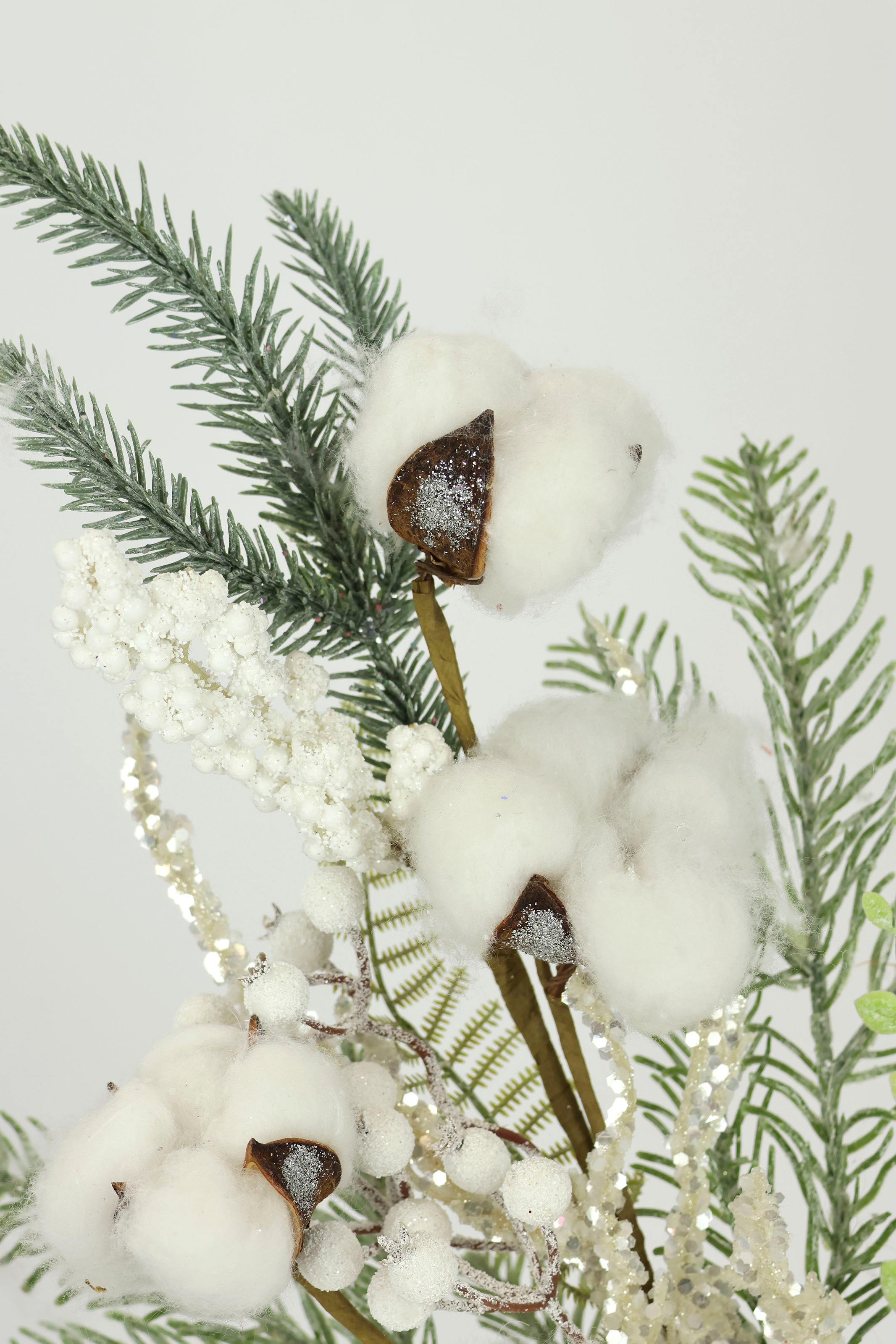 I.GE.A. Kunstzweig »Künstlicher Zweig Zapfen/Beeren/Baumwolle/Tanne«, Dekozweig Zweig Deko für Girlande Kranz Weihnachtsdeko