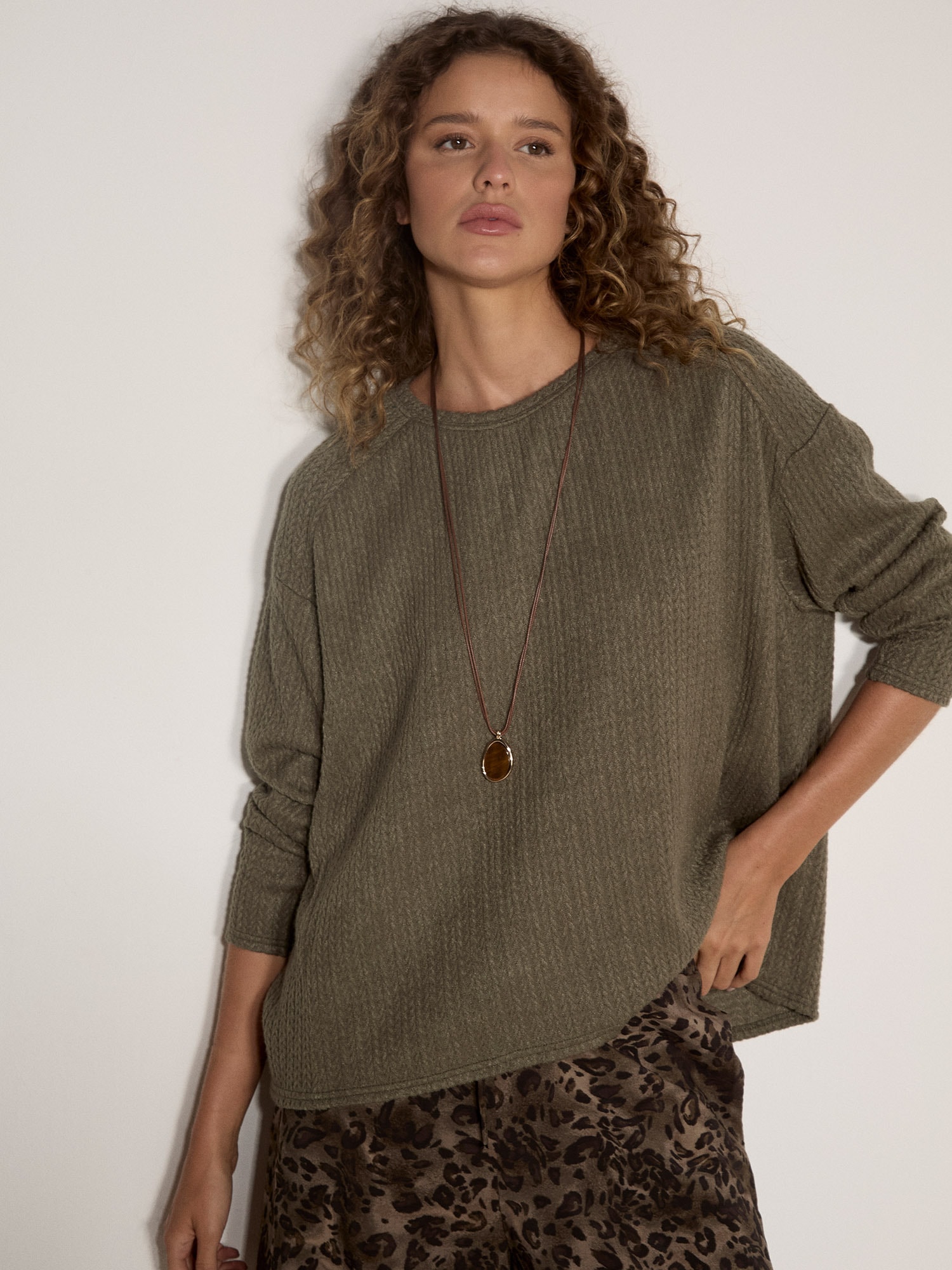 Apricot Strickpullover »Jersey-Oberteil aus Jacquard-Strick« 1 Stk. in Oversize-Passform