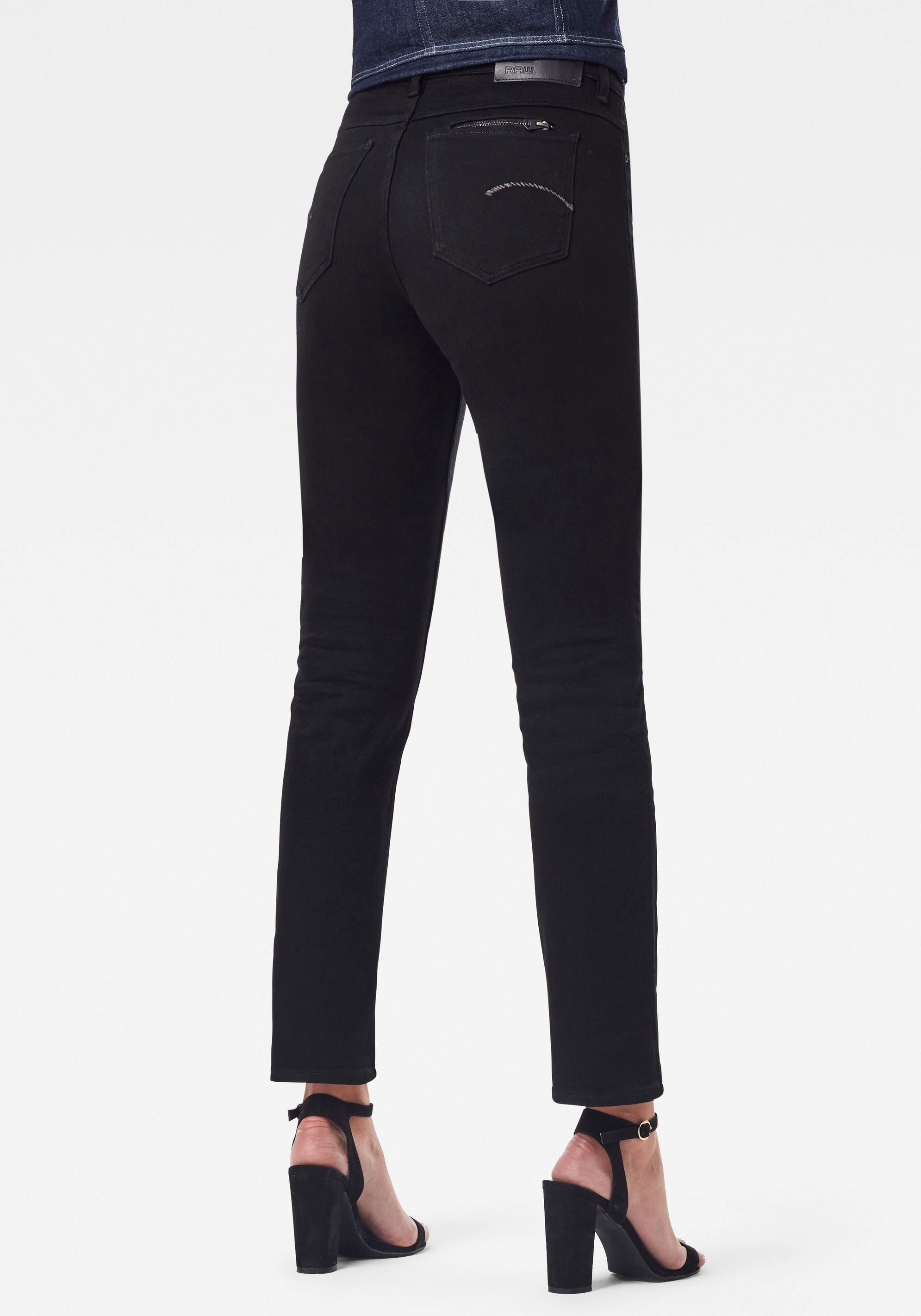 G-STAR Straight-Jeans »Noxer Straight«, mit Reißverschlusstasche über der Gesäßtasche hinten