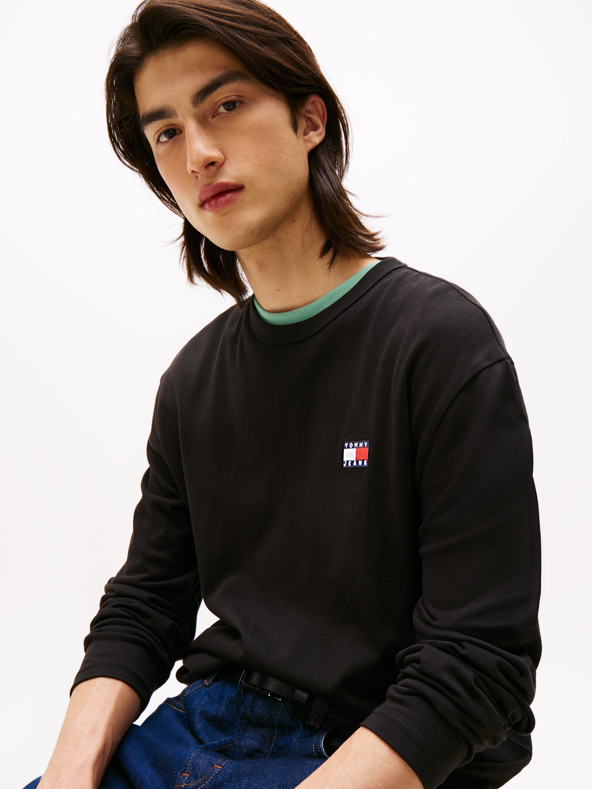 Tommy Jeans Langarmshirt »TJM REG BADGE TEE LS EXT«