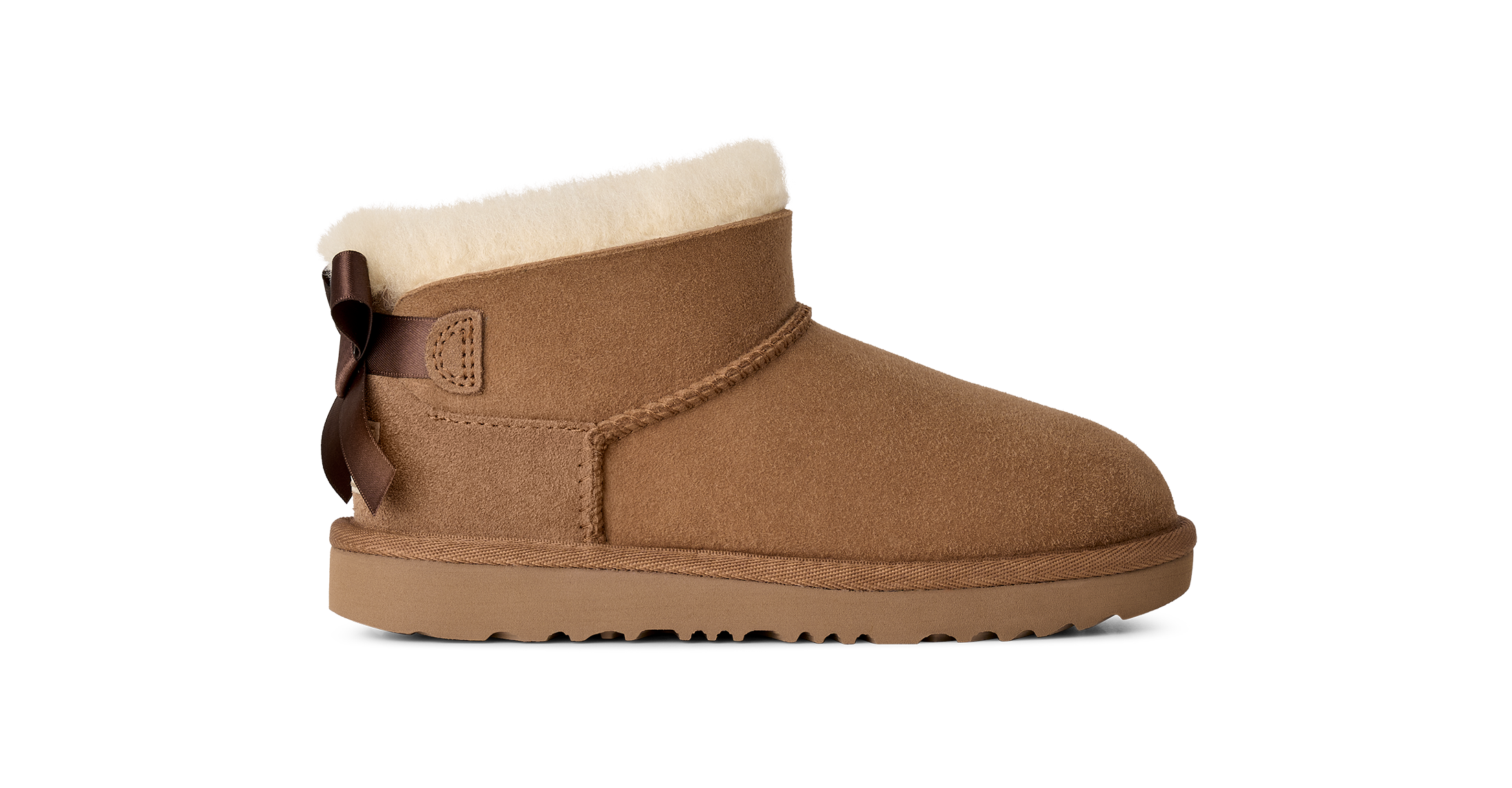 UGG Schlupfboots »K ULTRA MINI BAILEY BOW«  Winterboots mit kurzem Schaft und Ziernähten