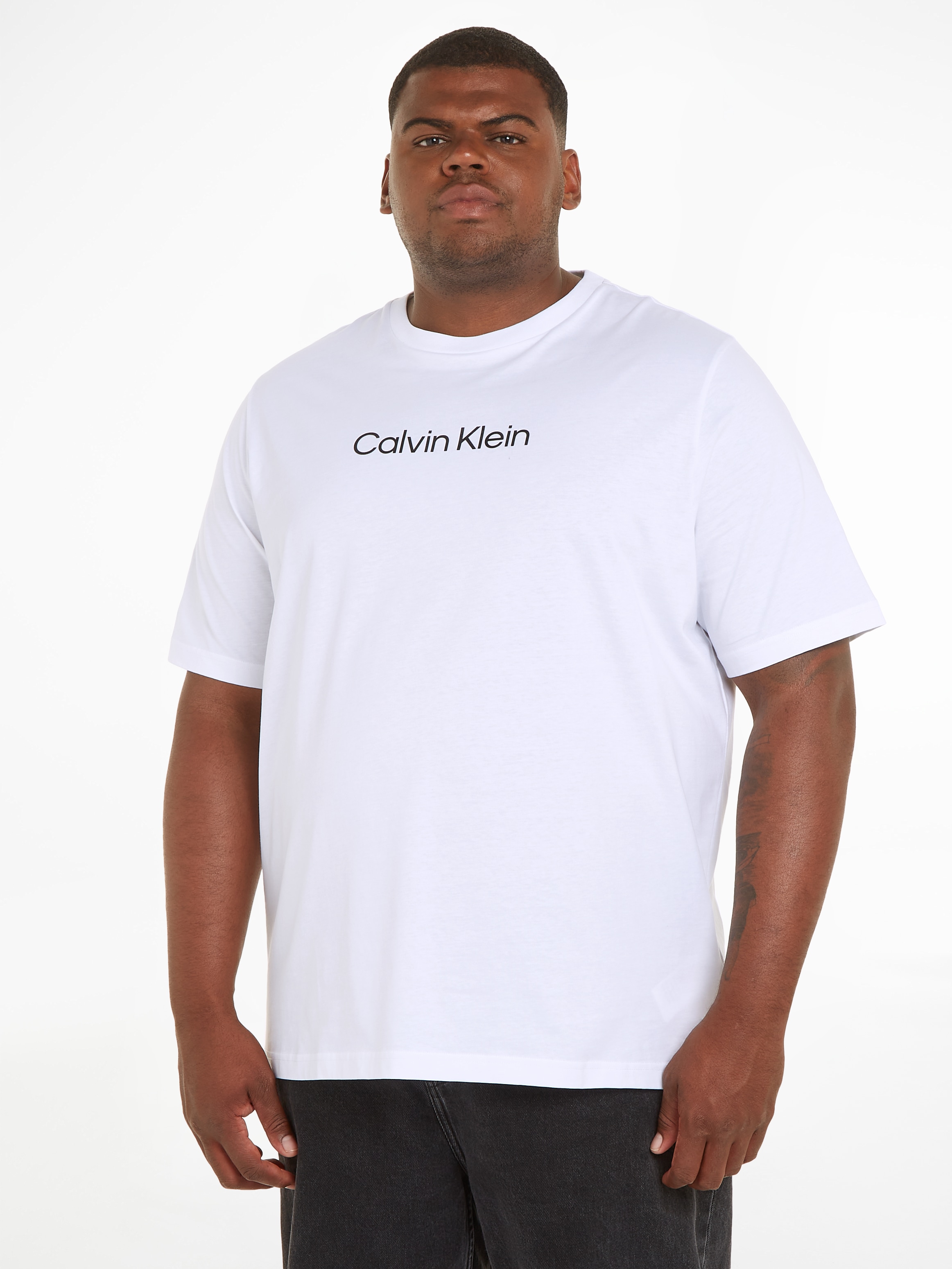 T-Shirt »BT-HERO LOGO COMFORT T-SHIRT«, in großen Größen mit Logoschriftzug