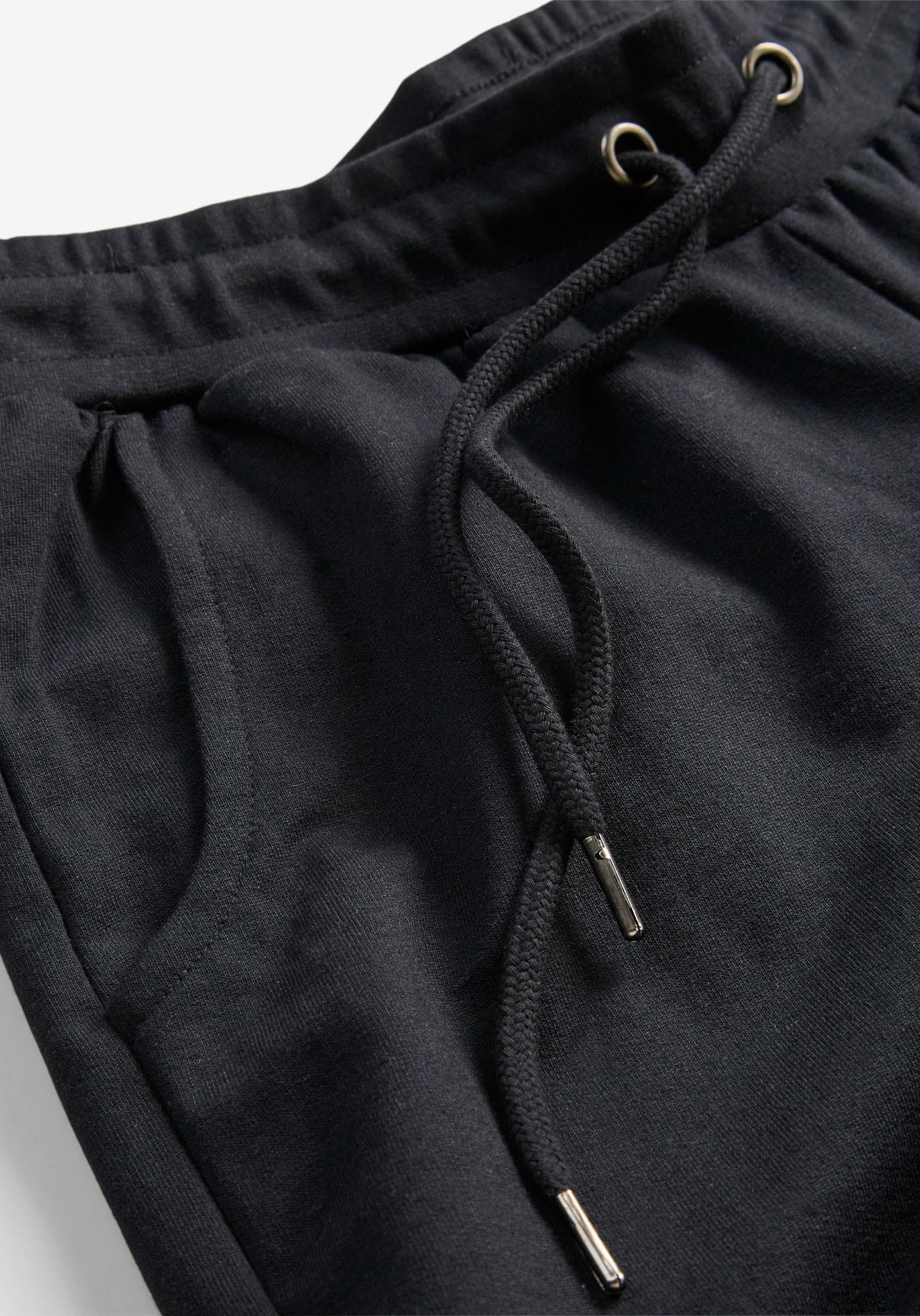 bonprix Jogginghose  aus Baumwolle und Polyester, lockere Passform, elastische Bündchen