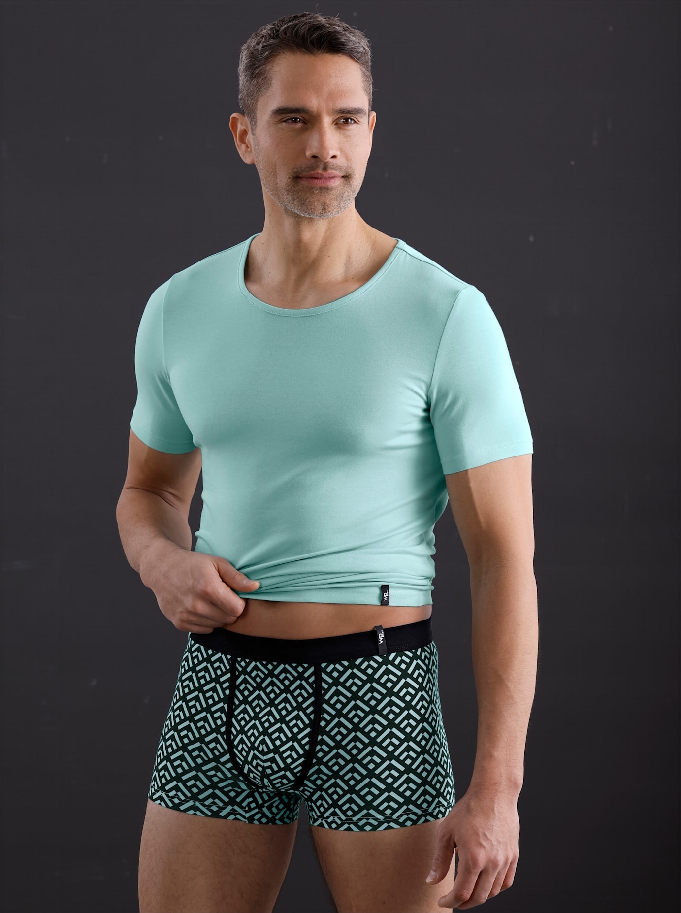 HerrenUnterziehshirt2Stk.tlg. in grün, Größe 7