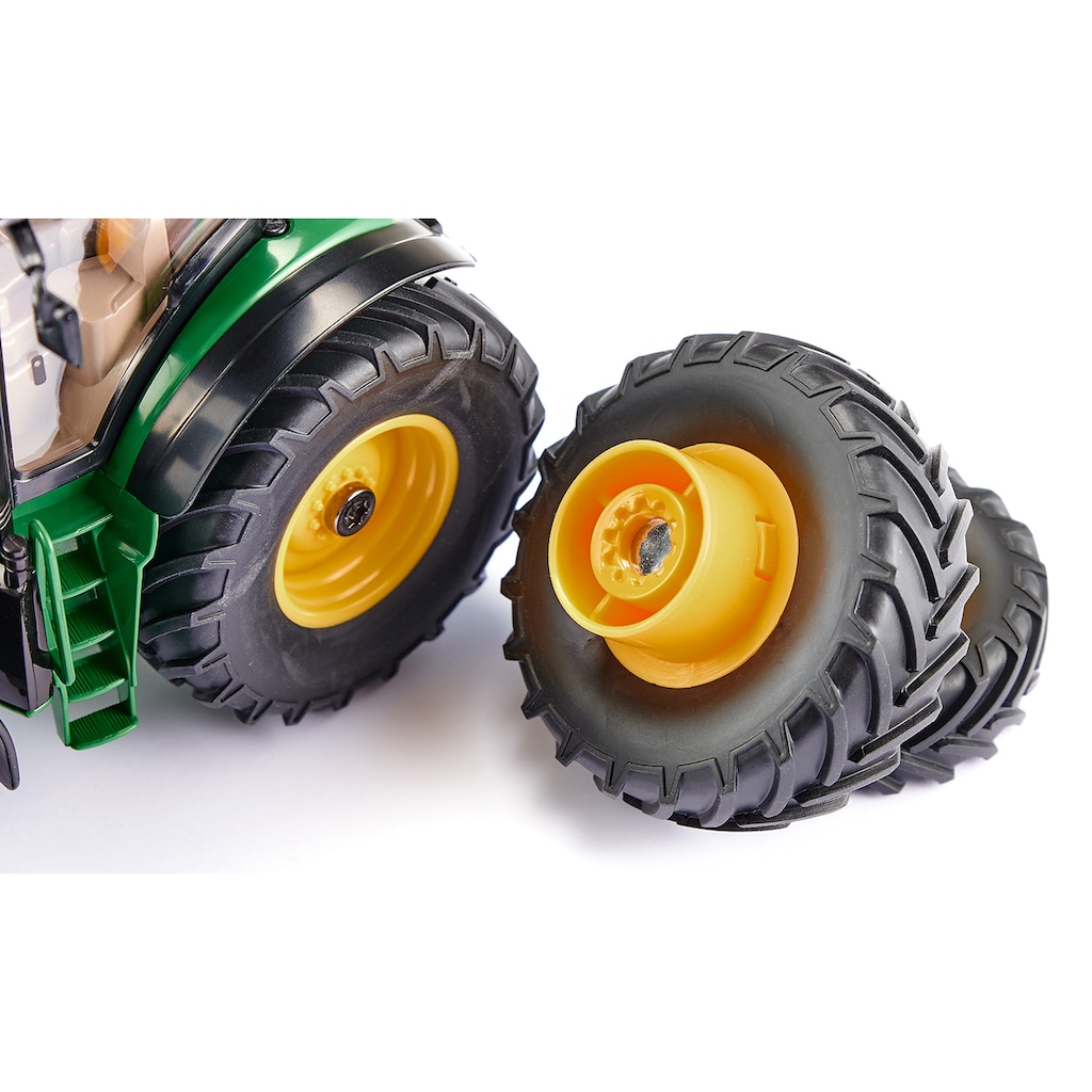 Siku RC-Traktor »SIKU Control, John Deere 7290R mit Doppelreifen (6736)«, inkl. Bluetooth App-Steuerung & Fernsteuermodul; 1:32; mit Licht