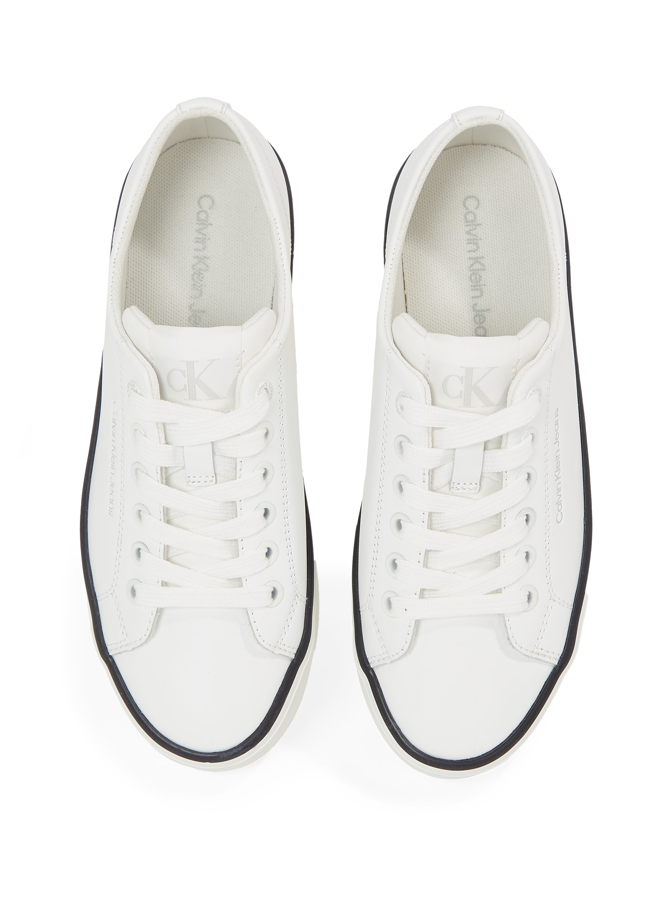 Calvin Klein Jeans Sneaker »BOLD VULC FLATF LOW LTH IN«, Halbschuh, Schnürschuh, Freizeitschuh mit CK-Logo an der Ferse