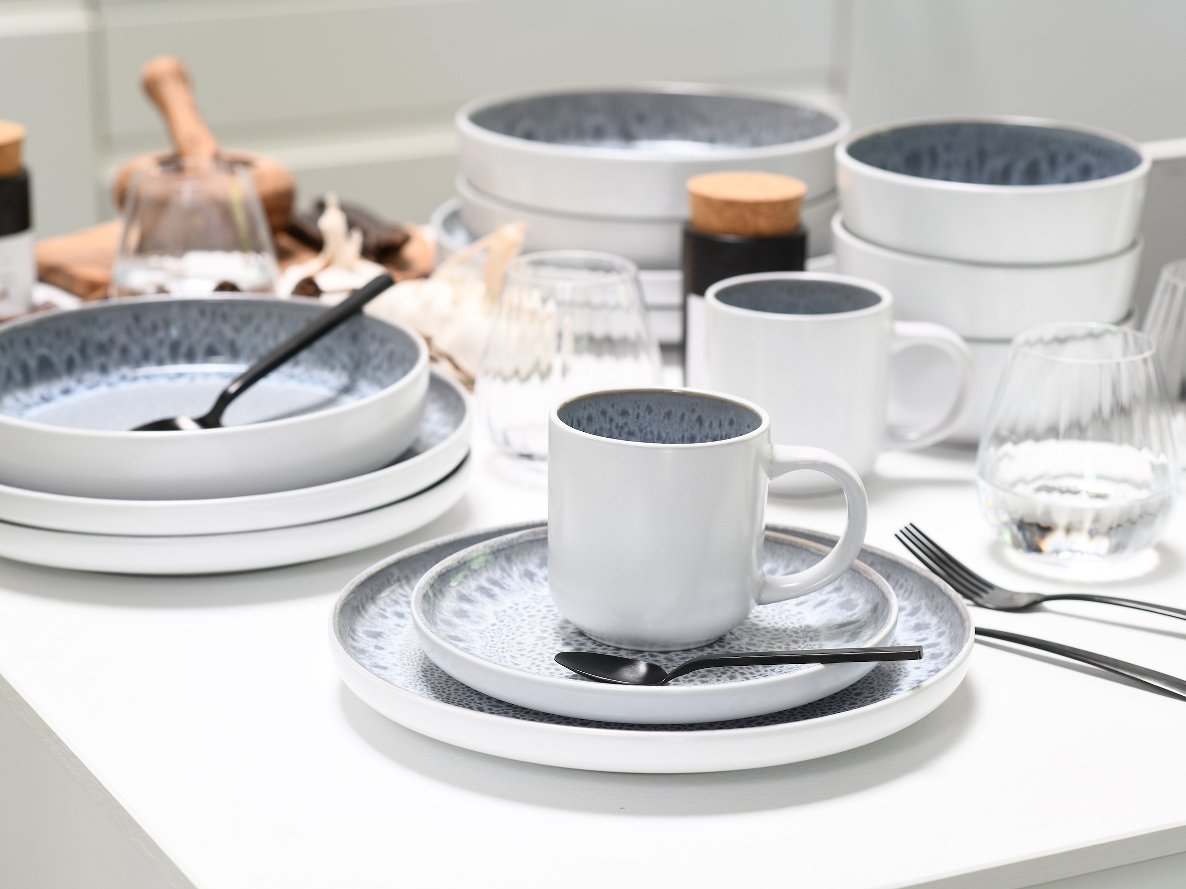 OTTO home Kombiservice »modernes Geschirr-Set, Service Lykk« hohe Haltbarkeit, spülmaschinen- & mikrowellengeeignet, Reaktivglasur