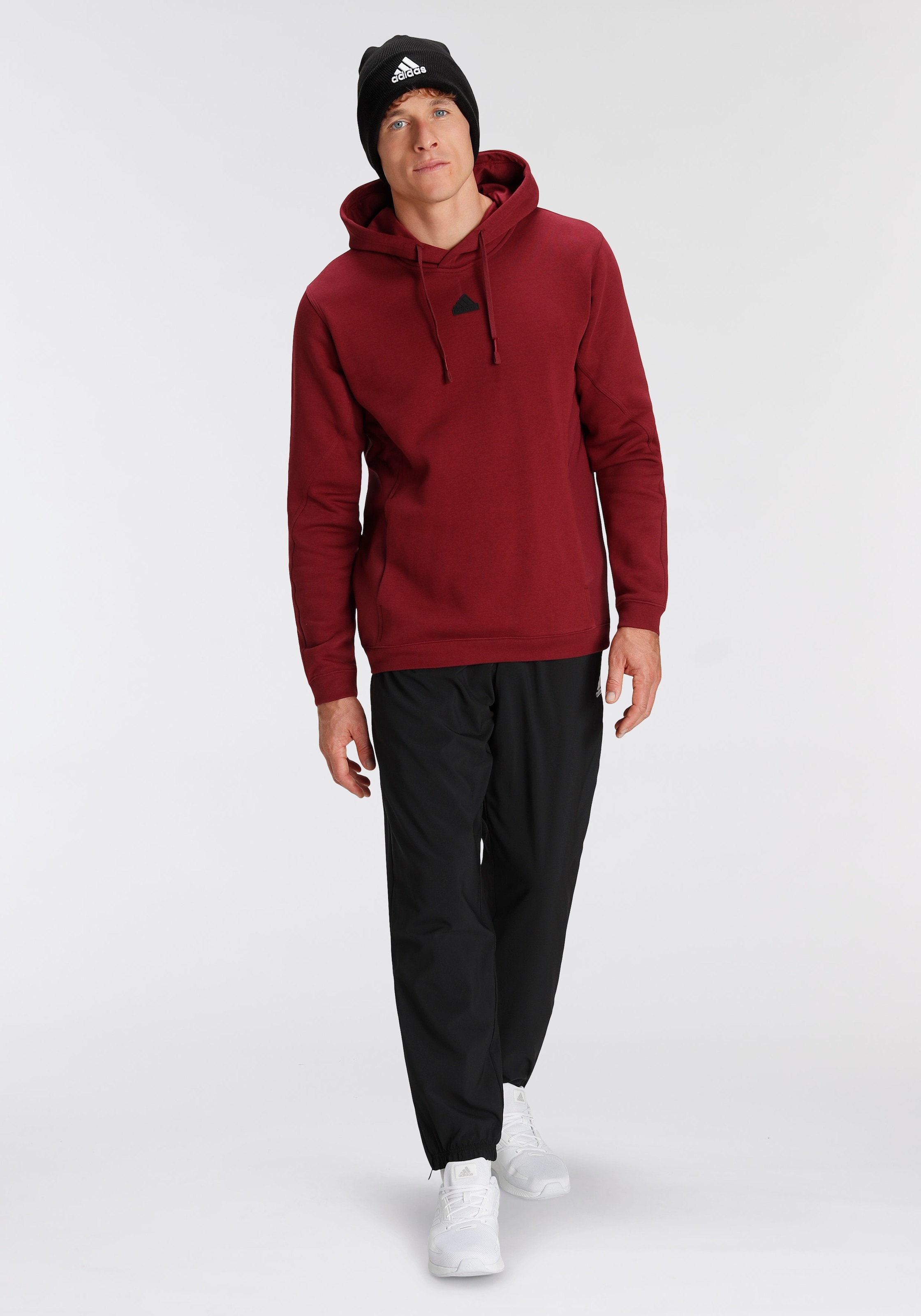 adidas Sportswear Sporthose »AEROREADY ESSENTIALS STANFORD ELASTIC CUFF SMALL LOGO HOSE«, (1 tlg.), Feuchtigkeitsabsorbierend, Atmungsaktiv