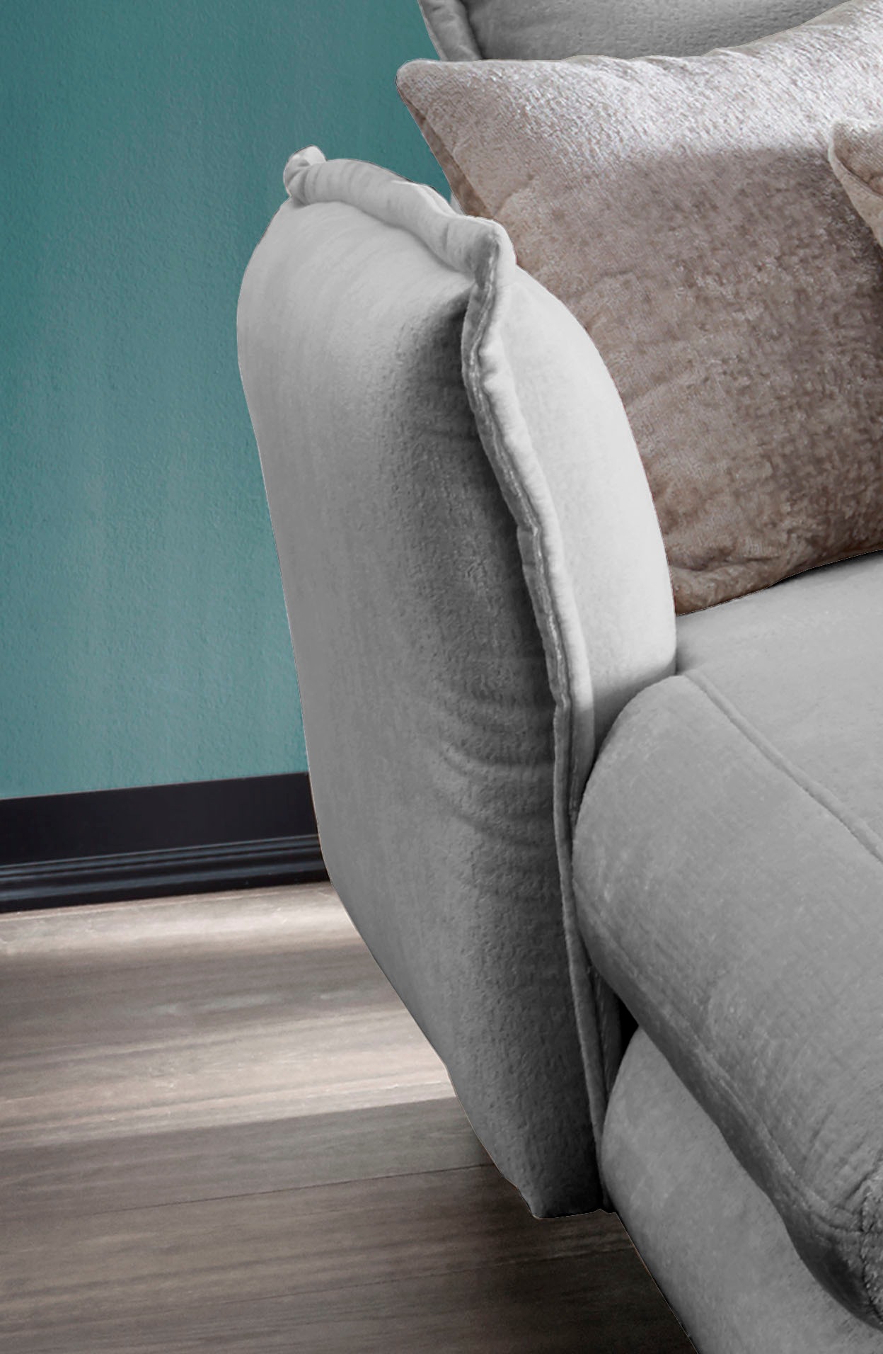 INOSIGN Ecksofa »Lazio modern und bequem, schmale Armlehnen, tolle Detailverarbeitung«, zwei verschiedene Fußfarben wählbar