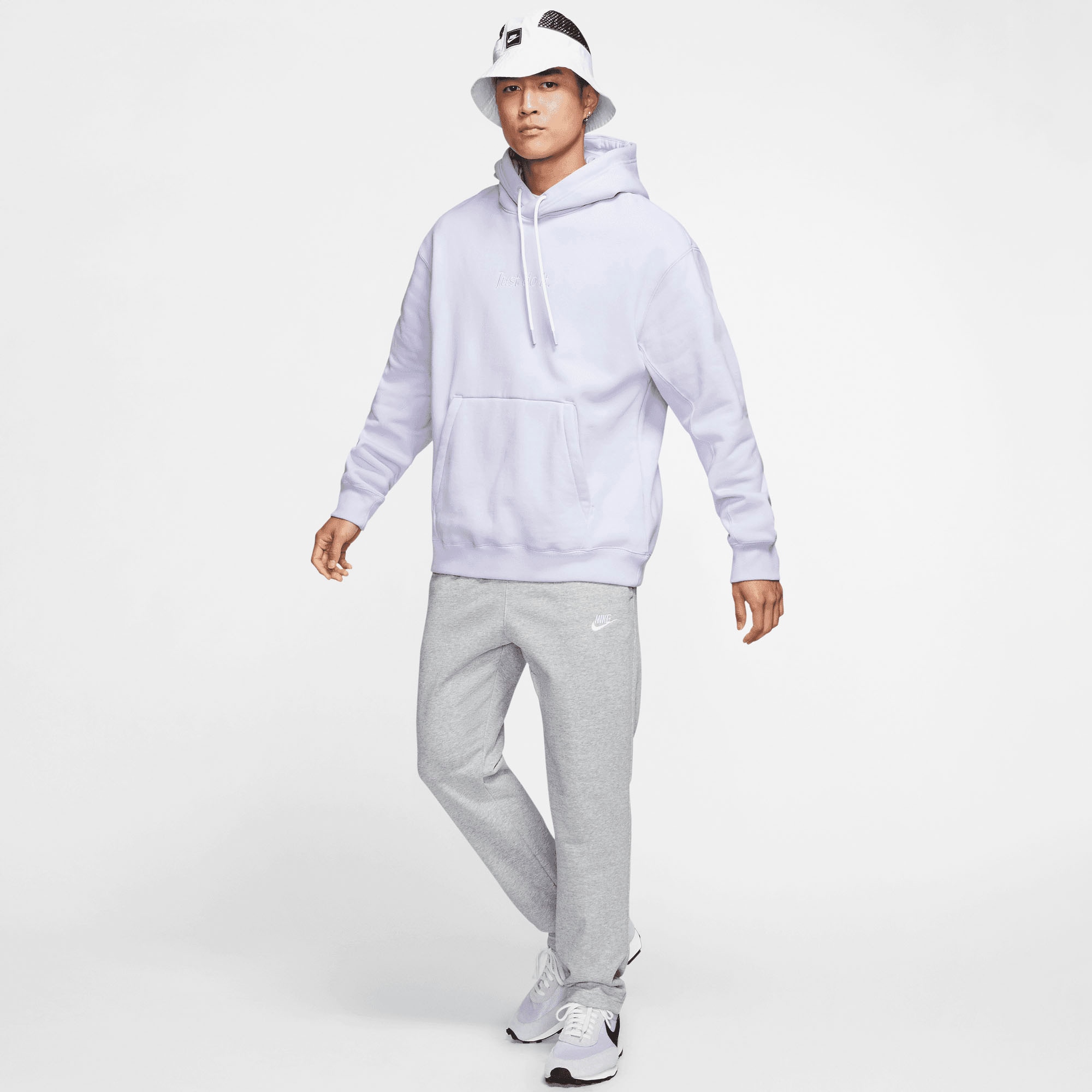 Nike Sportswear Jogginghose »CLUB MENS FRENCH TERRY PANTS«