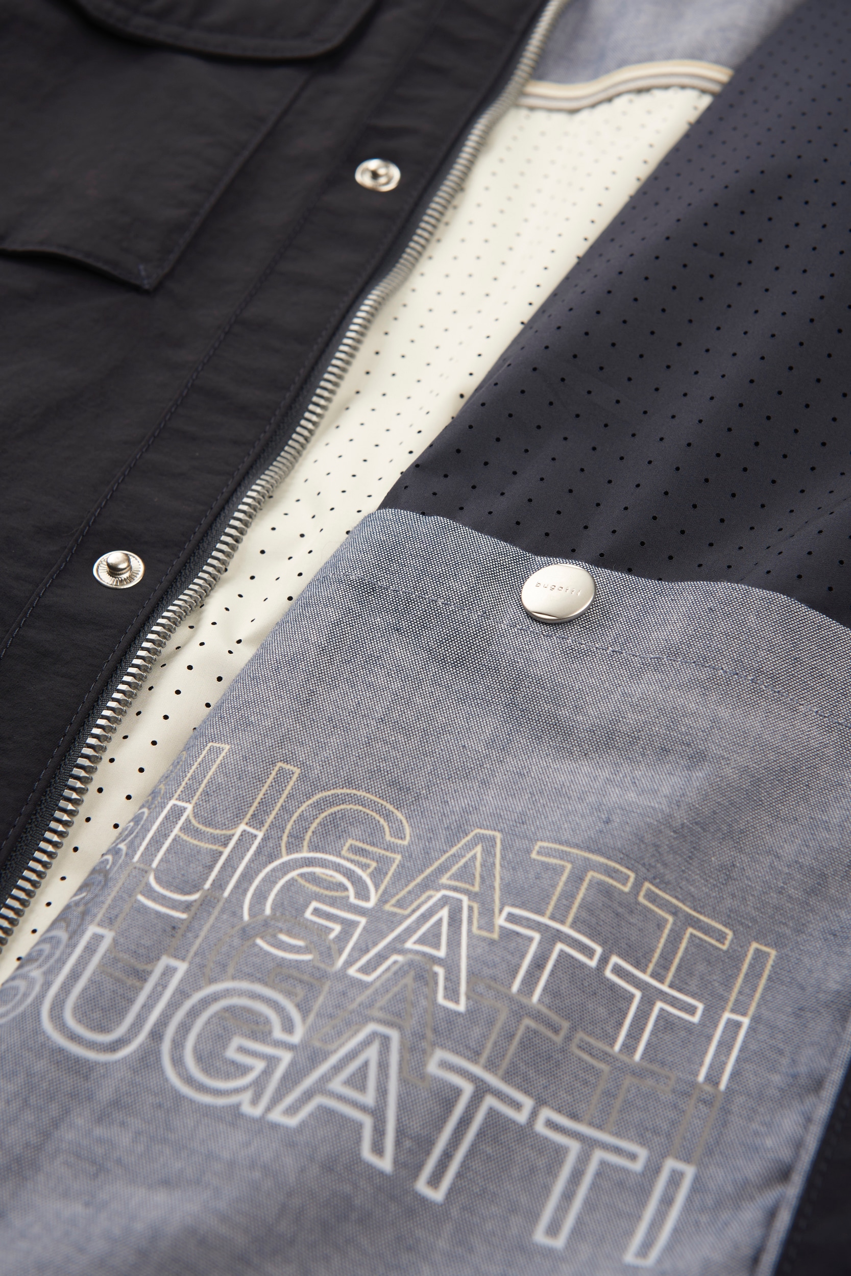 bugatti Langjacke, mit Kapuze, mit einrollbarer Kapuze