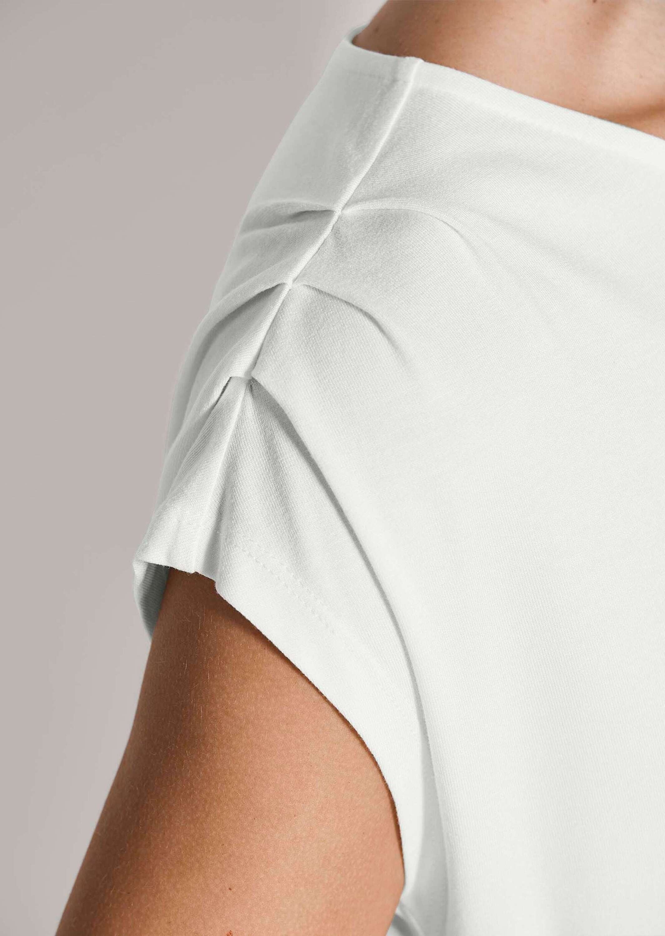 MADELEINE Kurzarmshirt »Jerseyshirt Basic-Shirt mit Rundhalsausschnitt« Überschnittene Schultern