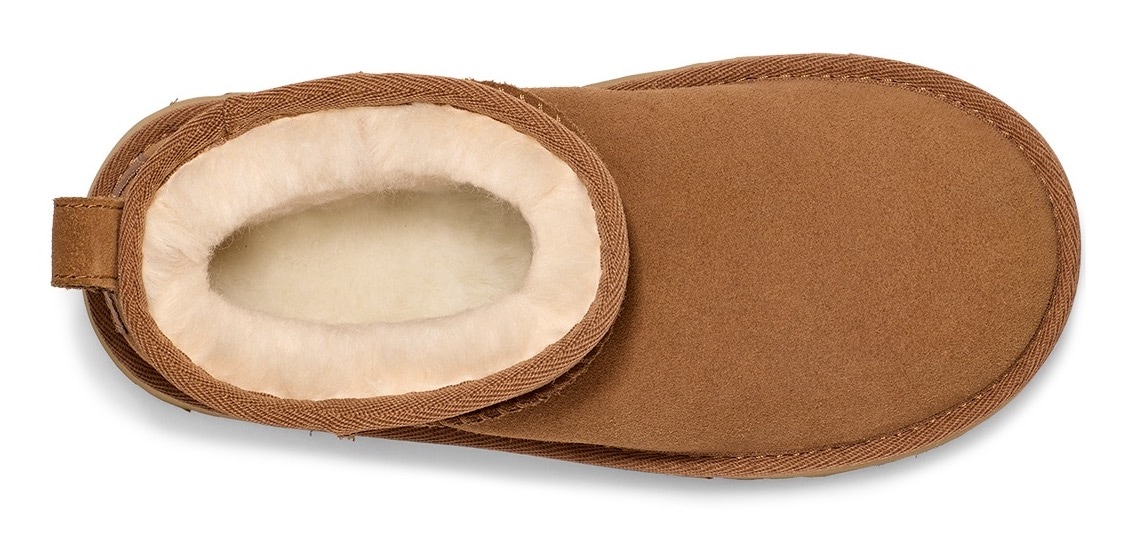 UGG Schlupfboots »CLASSIC ULTRA MINI NEW HEIGHTS«, Plateaustiefel, Winterboots, Trekkingstiefel mit Anziehlasche