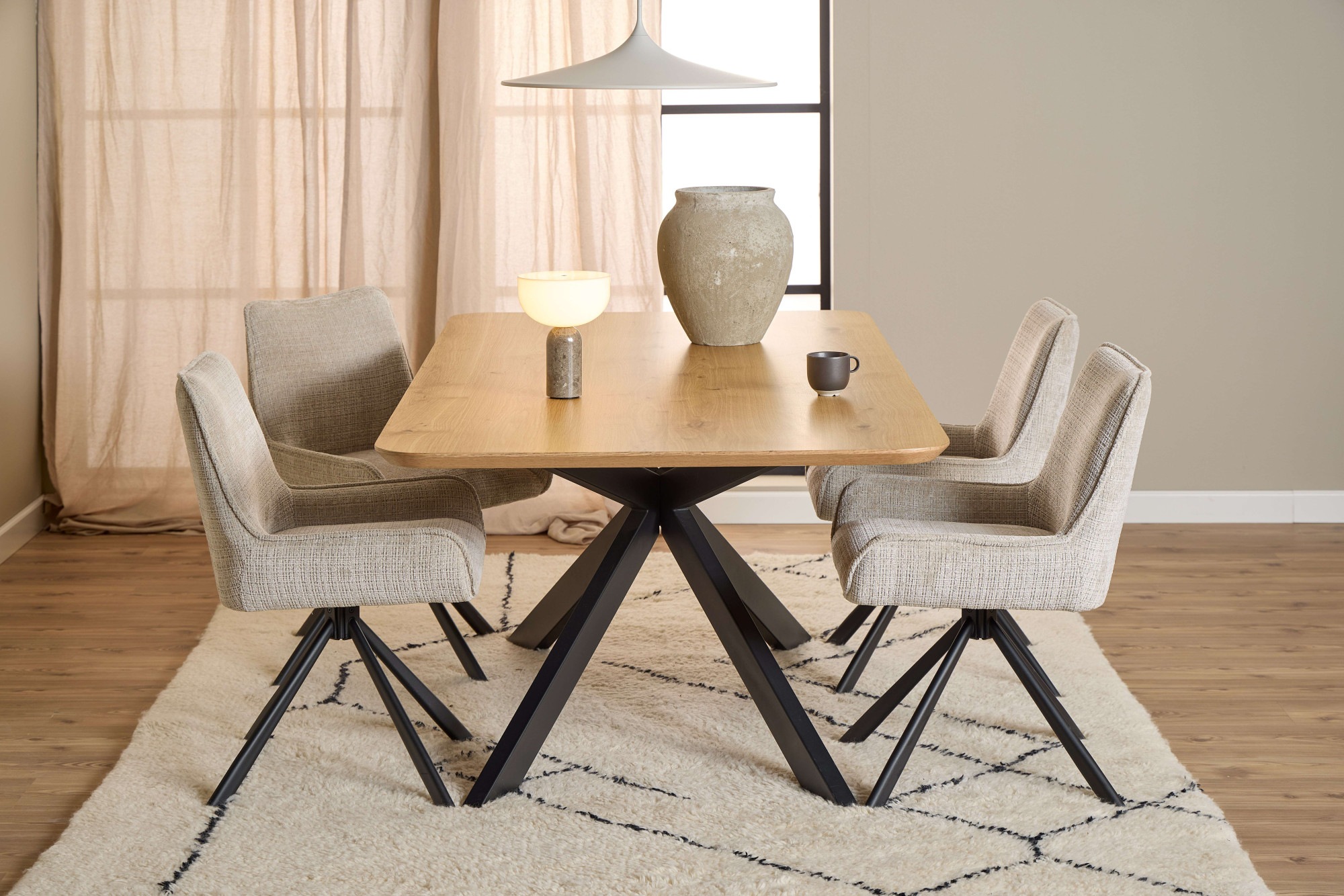 ACTONA GROUP Esszimmerstuhl »Eddie«, (Set), Esszimmerstuhl, Juto beige, 4 Stern Gestell,mit drehfunktion, 2 Stk