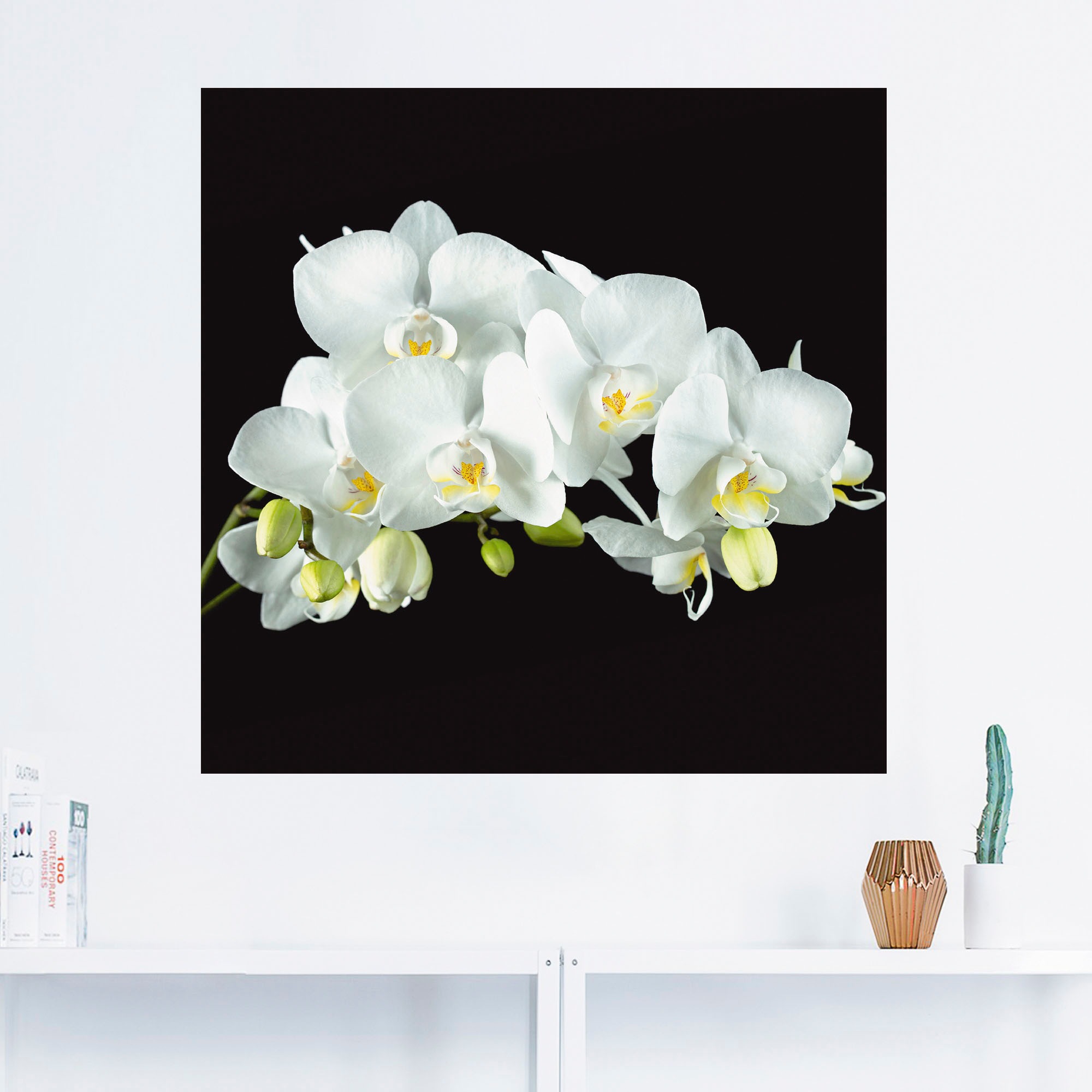 Artland Wandbild »Weiße Orchidee auf schwarzem Hintergrund«, Blumen, (1 St.), in vielen Größen & Produktarten - Alubild / Outdoorbild für den Außenbereich, Leinwandbild, Poster, Wandaufkleber / Wandtattoo auch für Badezimmer geeignet