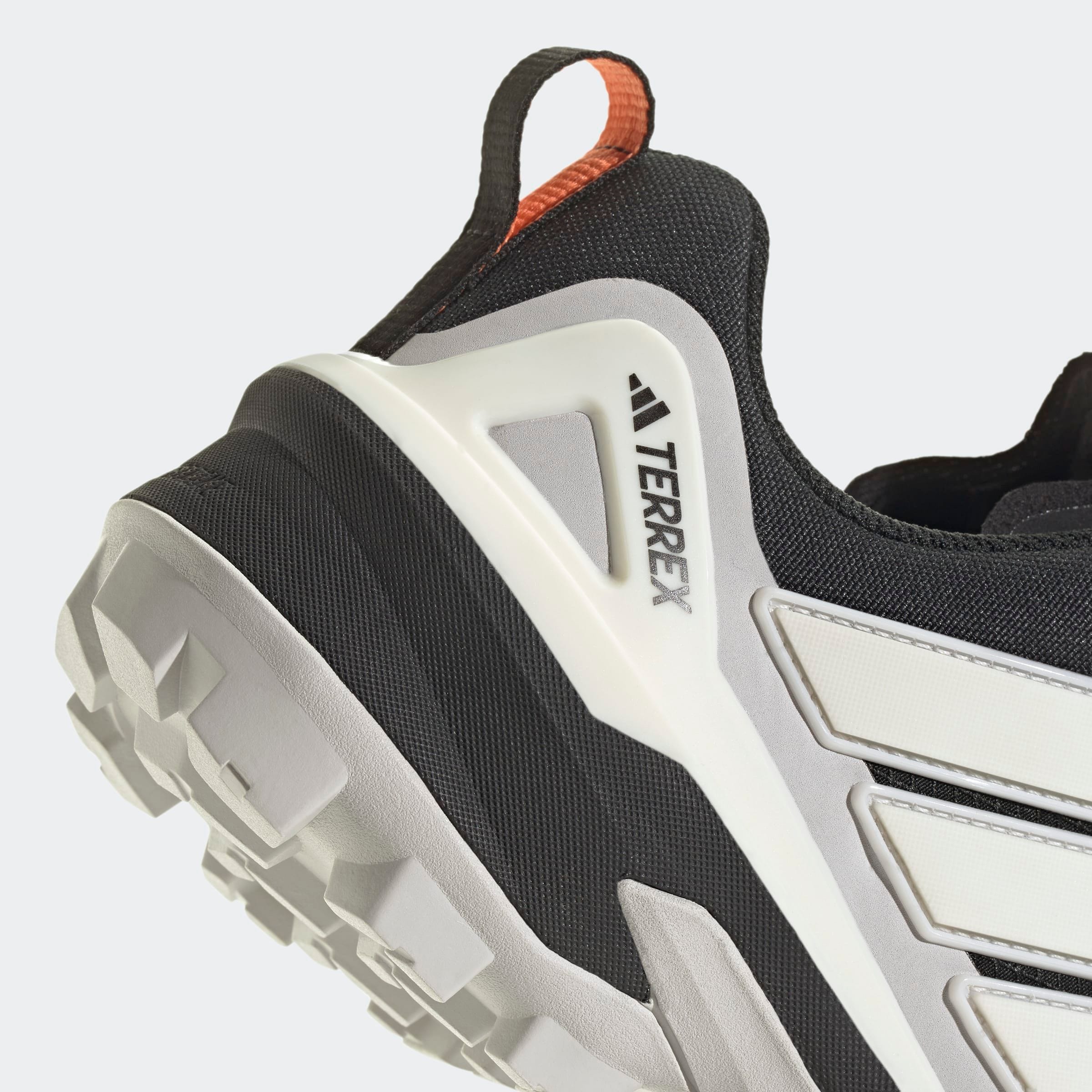 adidas TERREX Wanderschuh »TERREX SKYCHASER GORE-TEX«, wasserdicht
