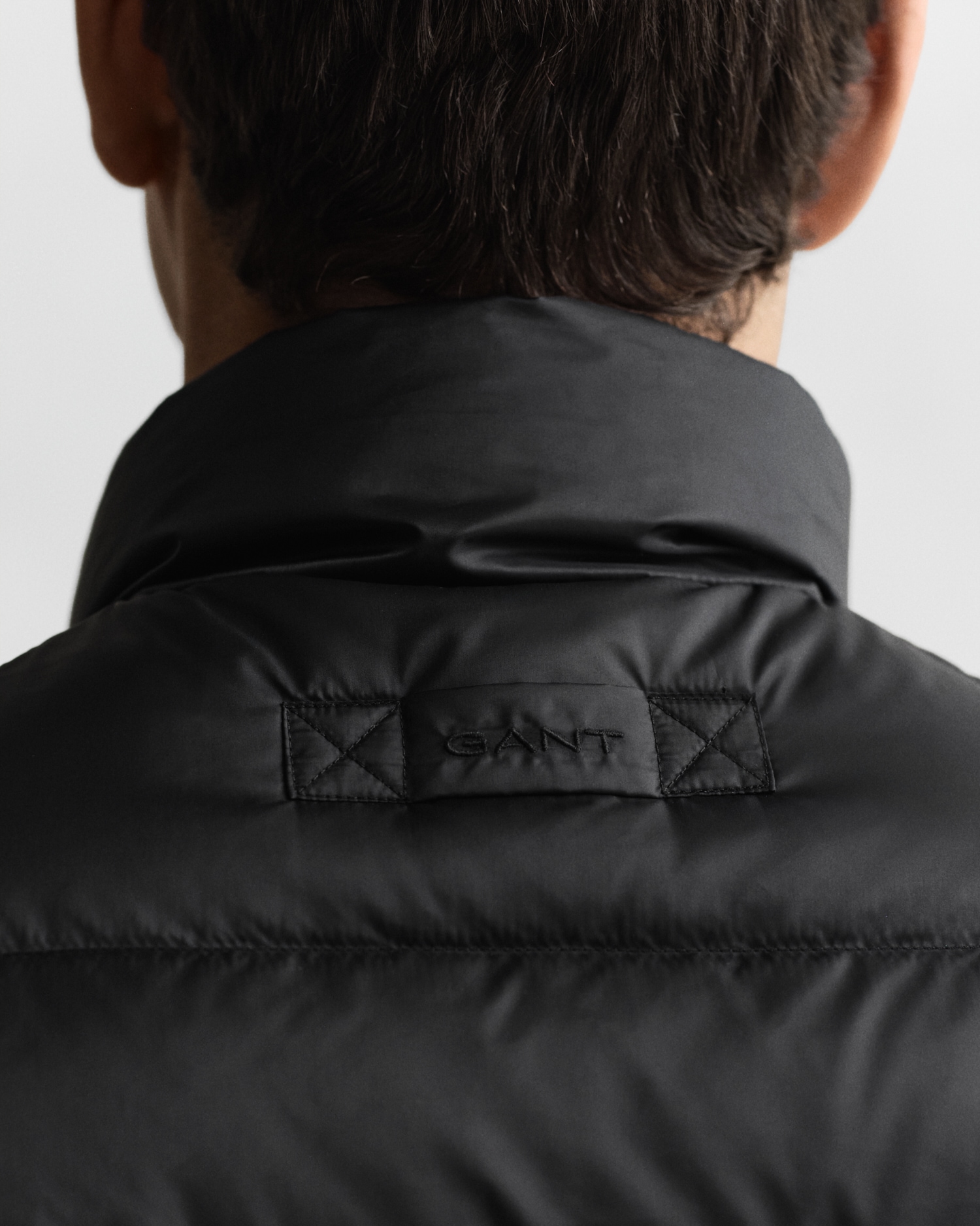 Gant Steppweste »LIGHT DOWN VEST«, Stehkragen, leicht, 2-Wege Reißverschluss