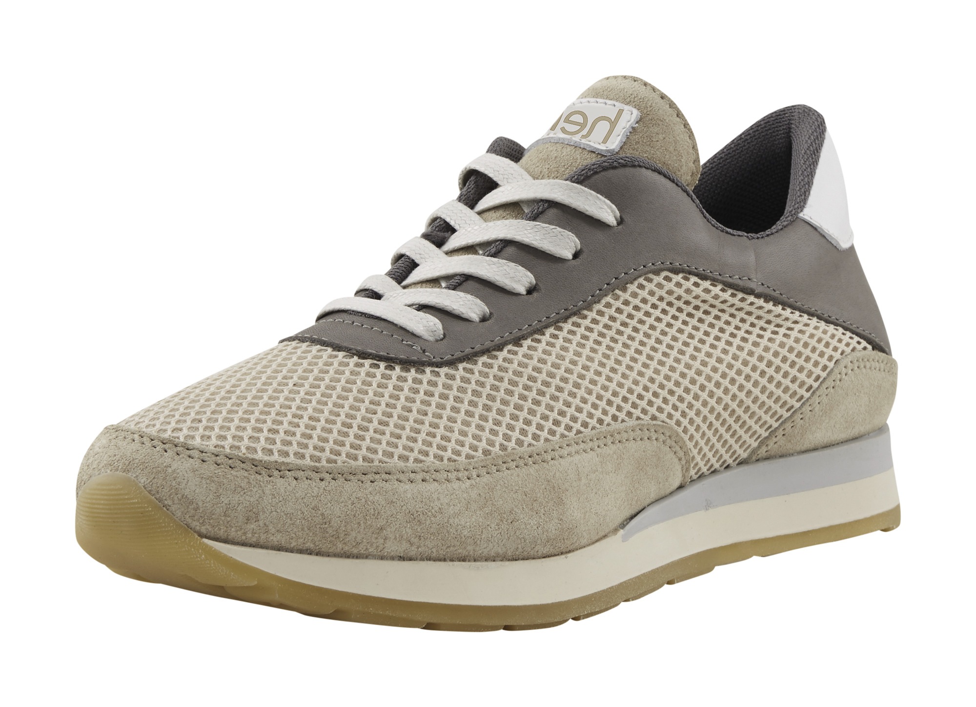 Sneaker im Material- und Farb-Mix