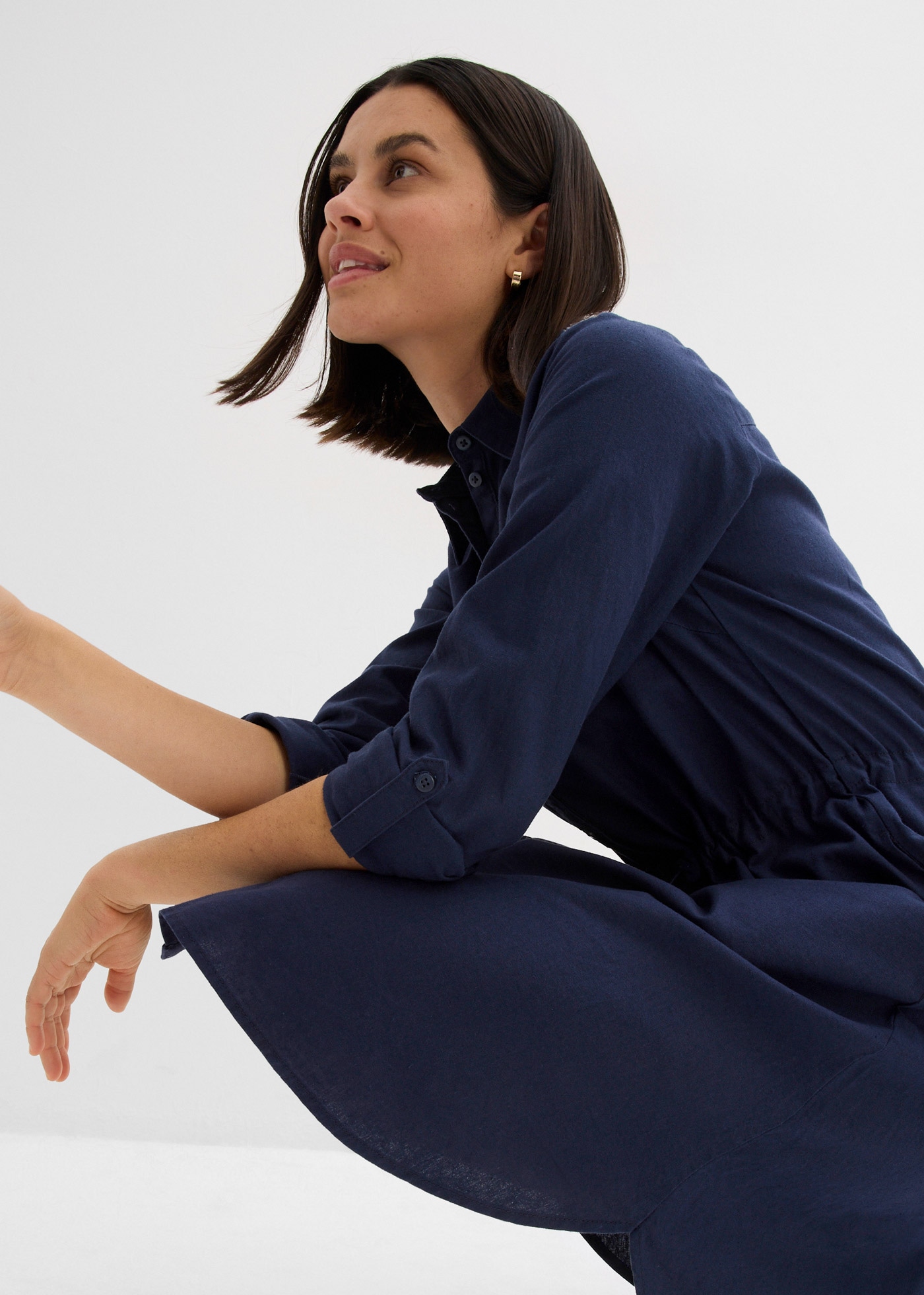 bonprix Midikleid »Hemdblusenkleid aus Leinen-Baumwoll-Mix« 1 tlg. für lässigen Look, aus Leinen-Baumwoll-Mix, in A-Linie, mit Taschen