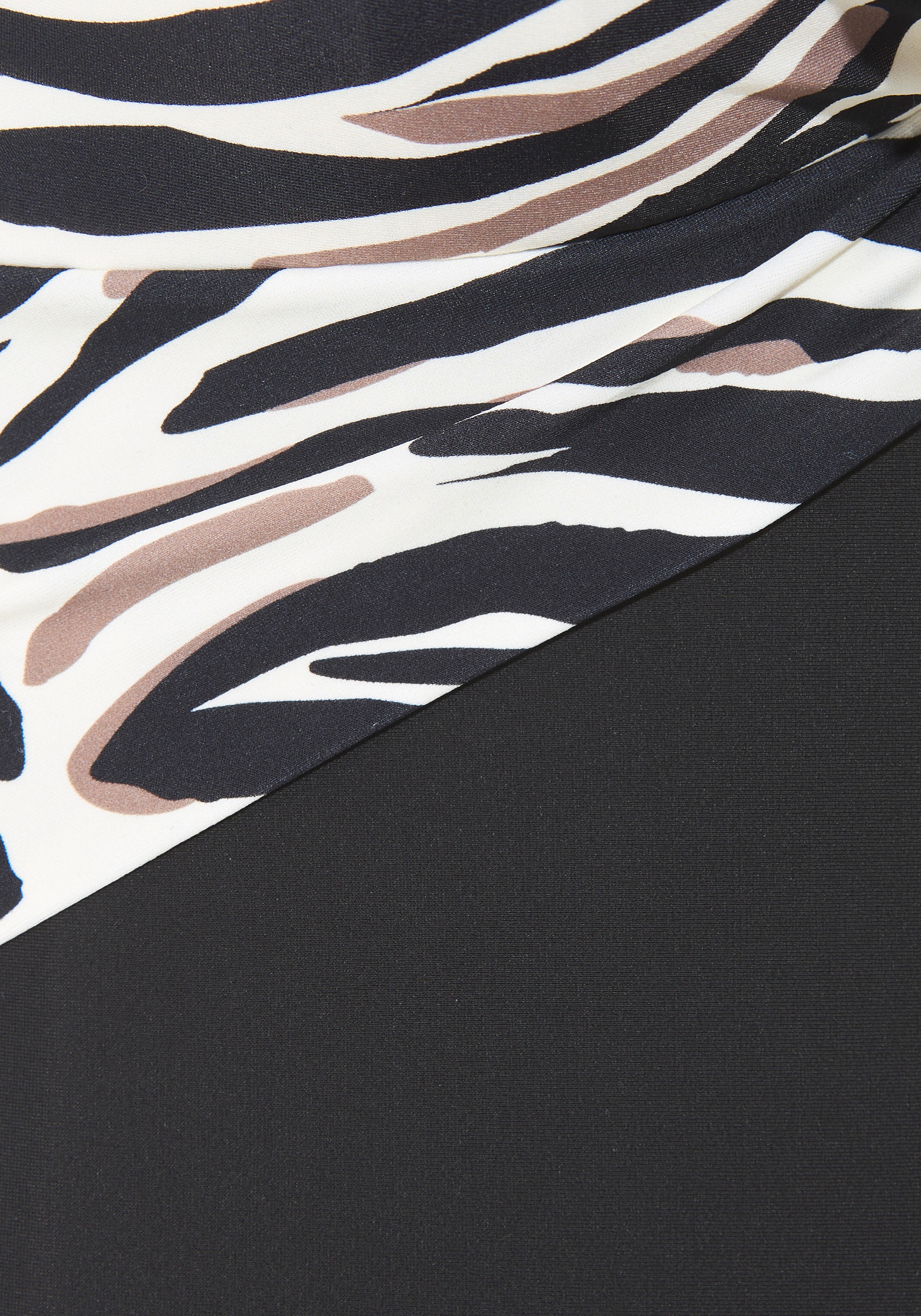 LASCANA Badeanzug »Debbie« mit abstraktem Animal-Print