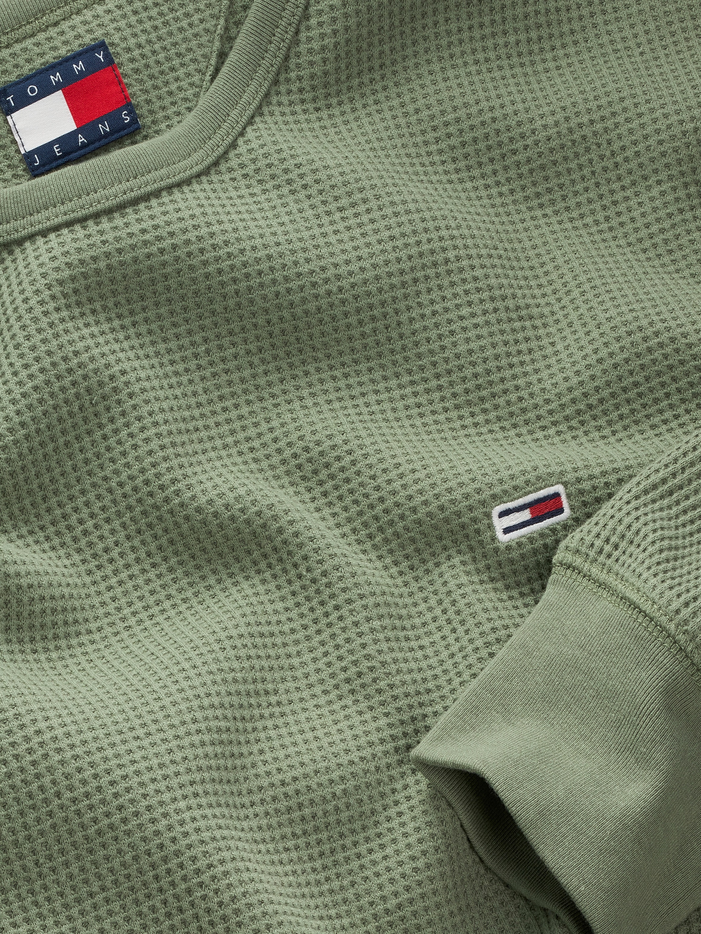 Tommy Jeans Langarmshirt »TJM SLIM WAFFLE L/S TEE EXT«, mit Waffelstruktur