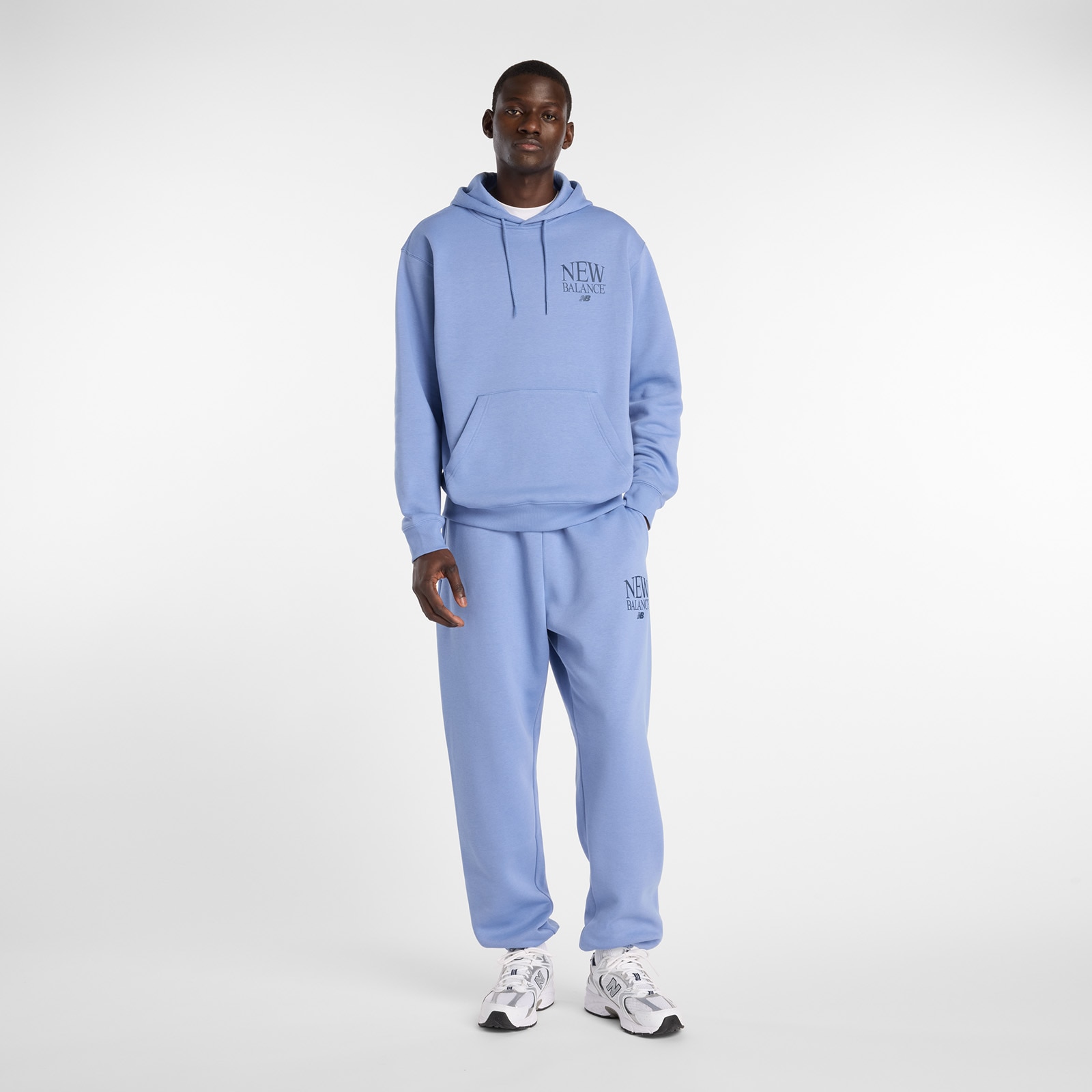 New Balance Kapuzensweatshirt , mit Kapuze, mit Kordelzug, mit Kängurutasche, mit Print-Applikation
