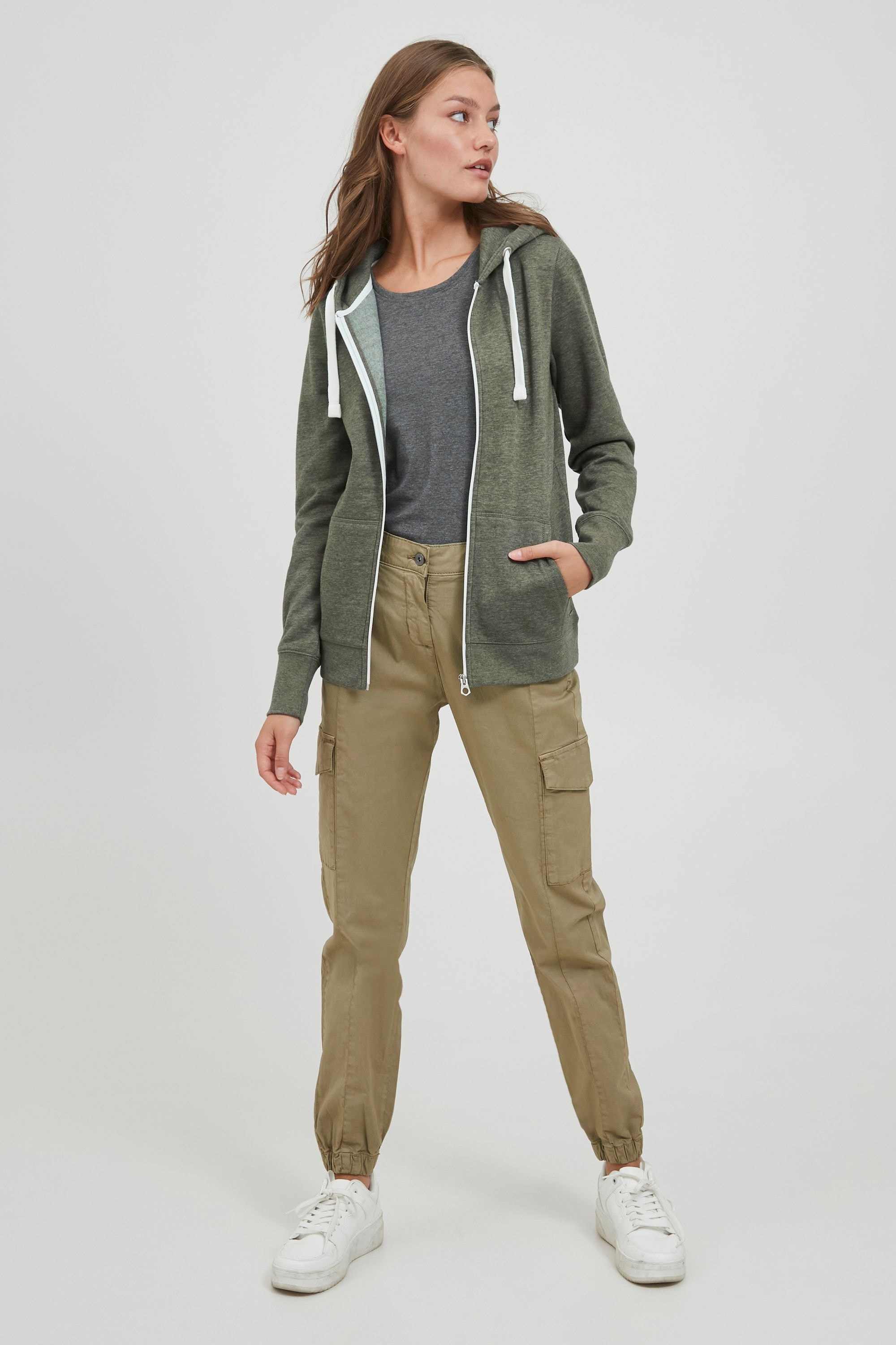 OXMO Kapuzensweatjacke »Kapuzensweatjacke OXOlinda«