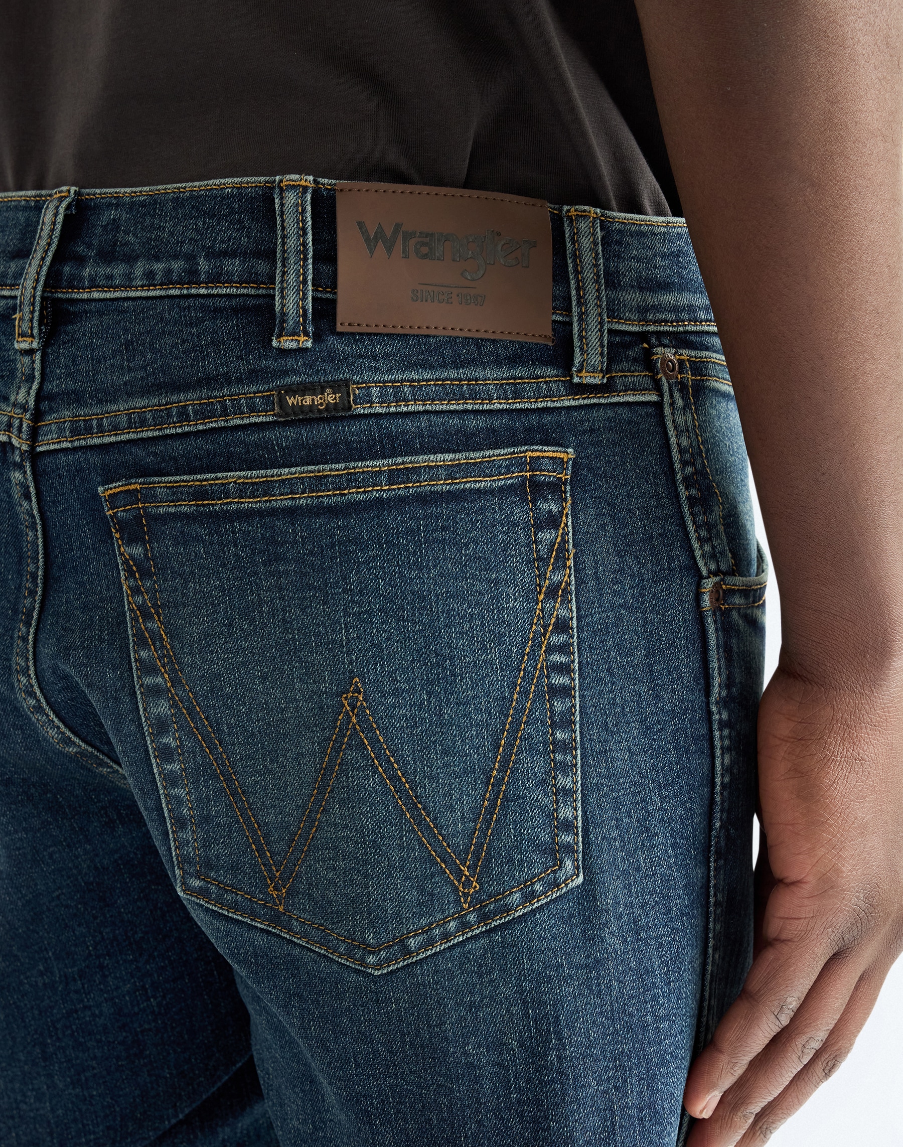Wrangler Bootcut-Jeans »Foundation« Bootcut fit