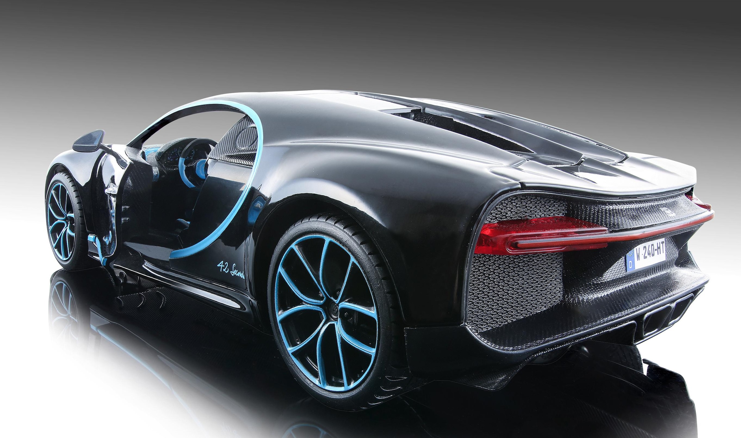 Maisto® Sammlerauto »Bugatti Chiron, 1:24, schwarz«, 1:24, aus Metallspritzguss