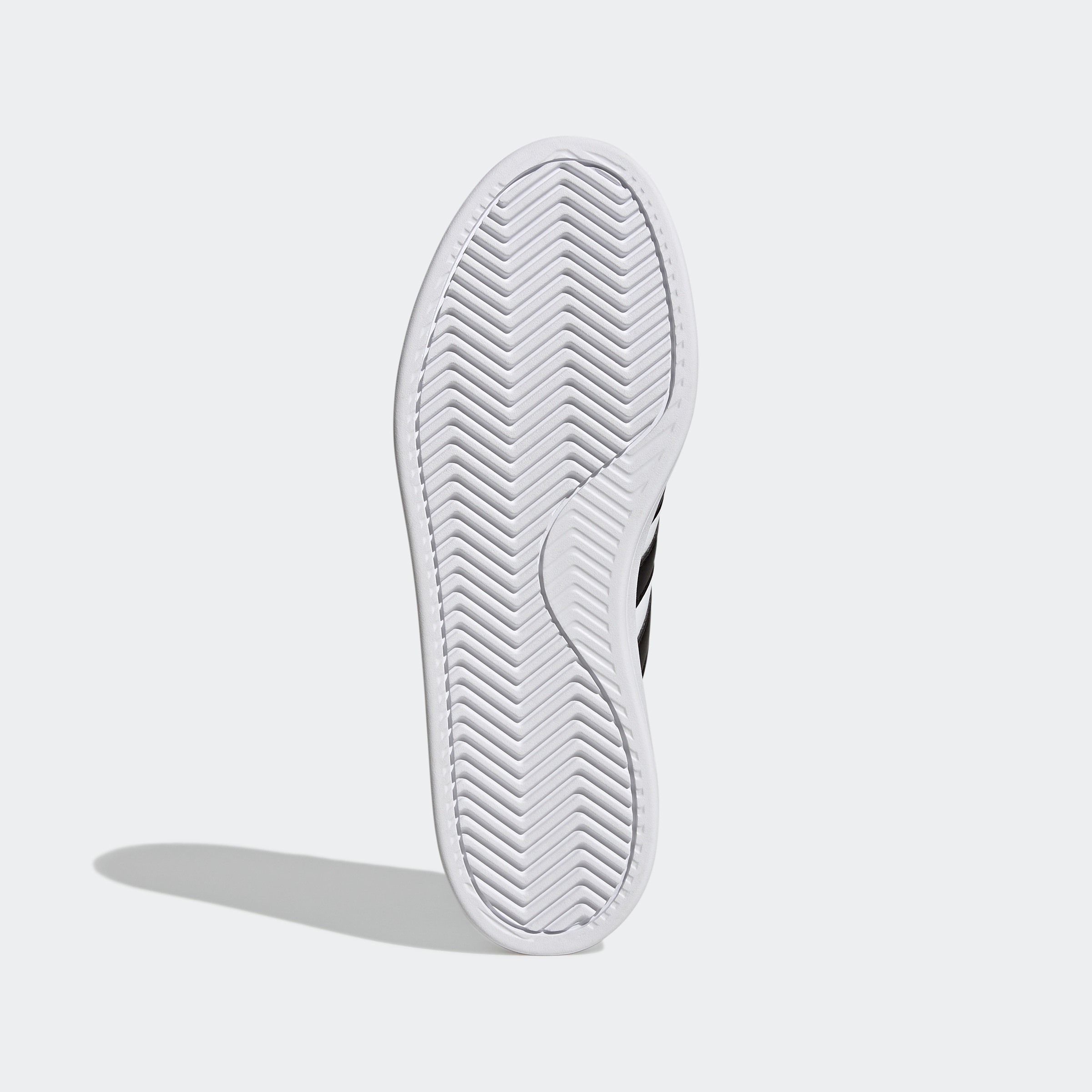 adidas Sportswear Sneaker »GRAND COURT CLOUDFOAM COMFORT«, Design auf den Spuren des adidas Superstar