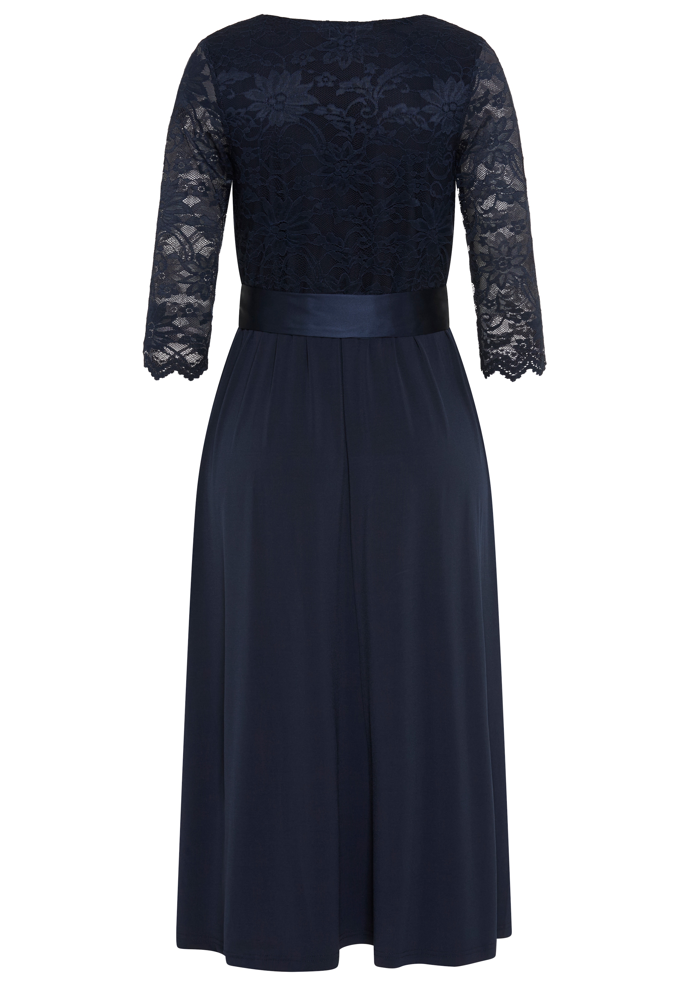 Laura Scott Abendkleid aus Jersey und Spitze, mit V-Ausschnitt in Wickeloptik