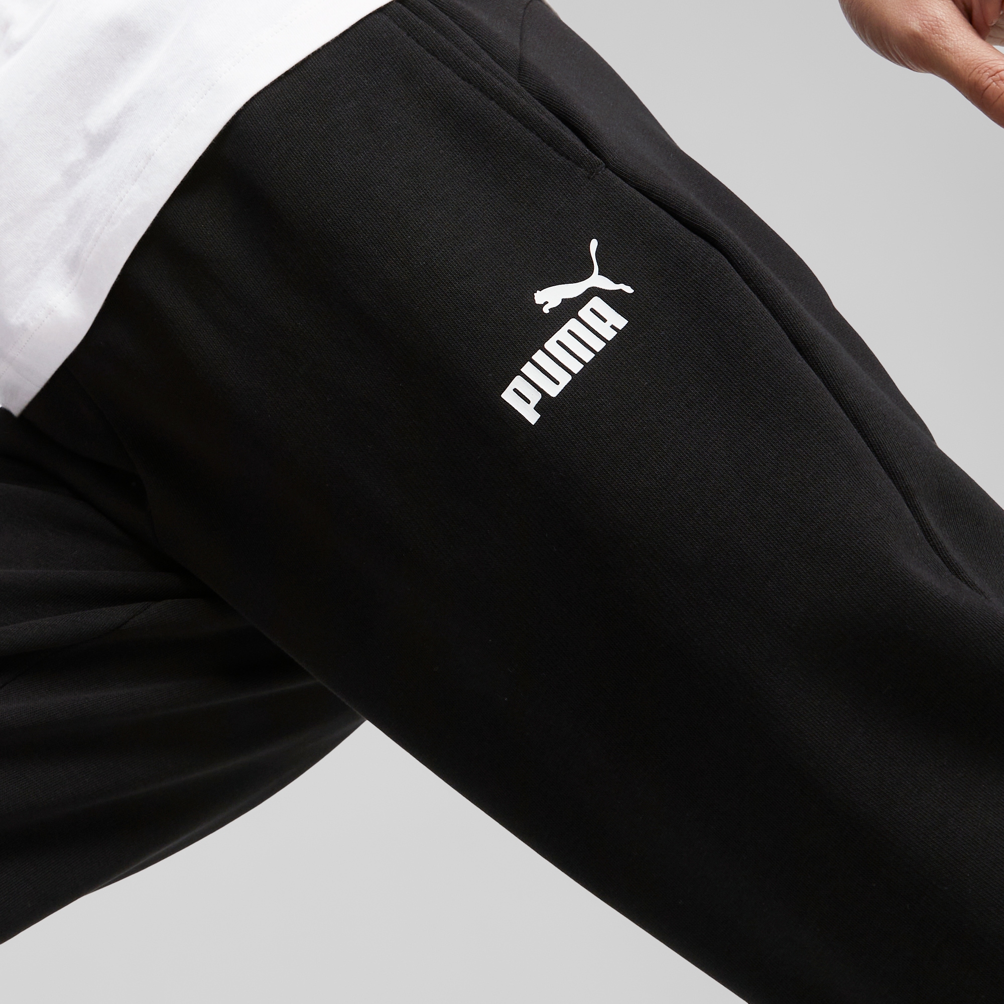 PUMA Jogginghose »ESS SWEATPANTS TR CL«