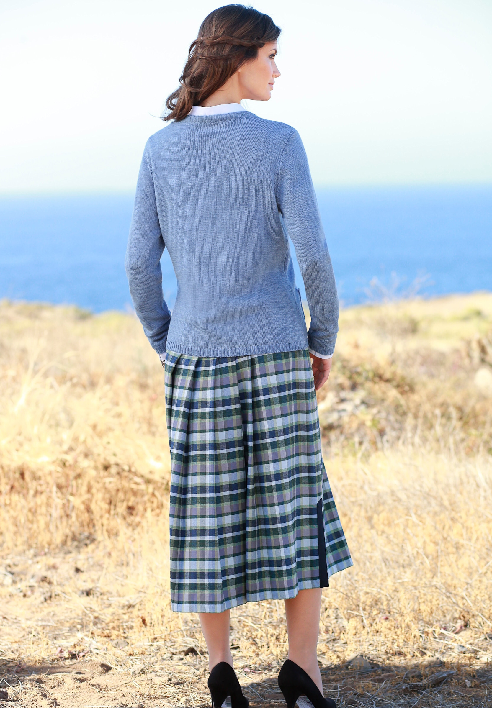 Witt Strickjacke »Strickjacke Strickjacke mit Schmuck-Knöpfen«