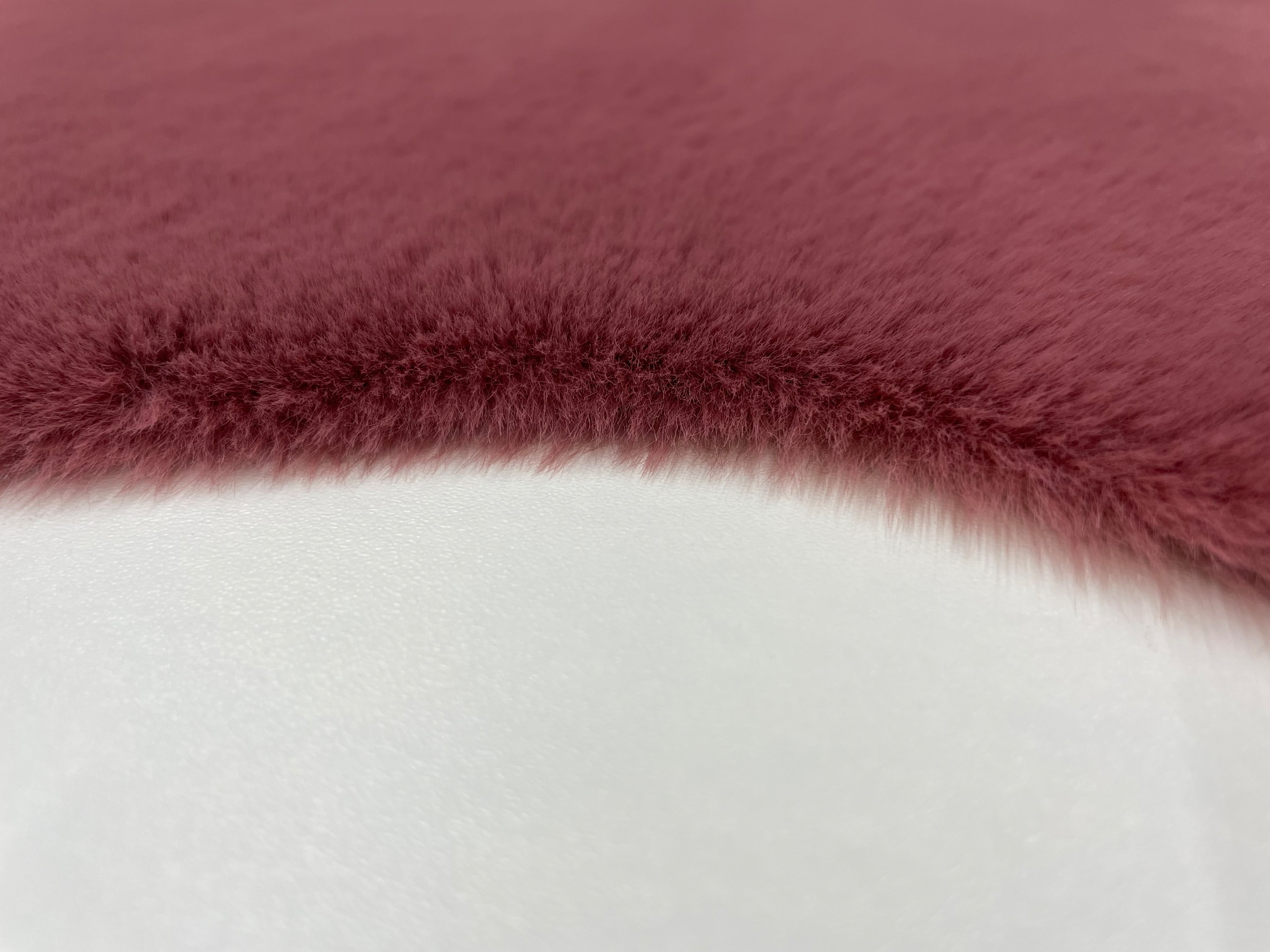 ASTRA Fellteppich »Elda, Kunstfell«, rechteckig, 13 mm Höhe, Dekofell, kuschelweich, Wohnzimmer, Kinderzimmer, Kaninchenhaptik