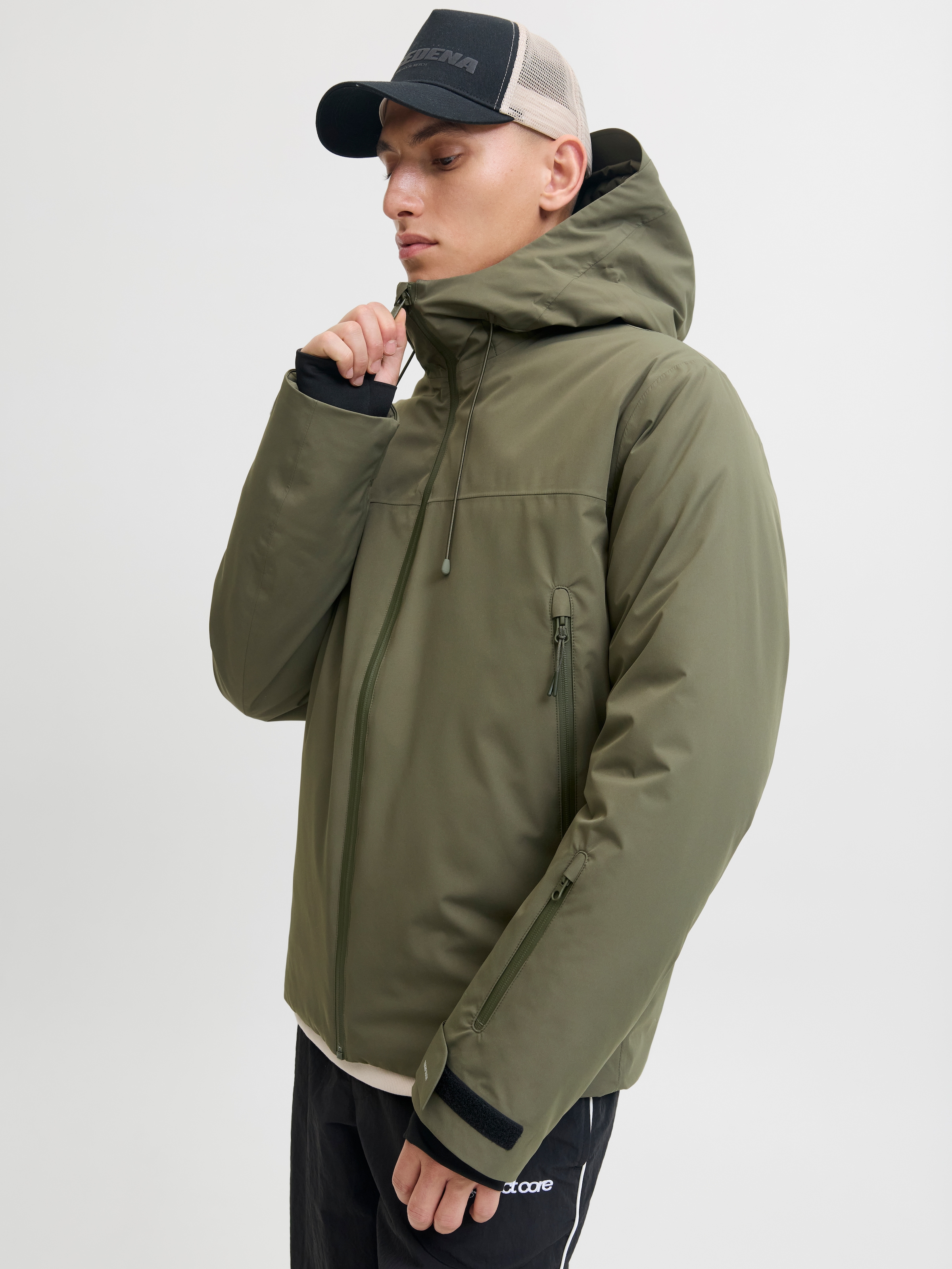 Jack & Jones Outdoorjacke »JCOFUSION TECHNICAL JACKET SN«, mit Kapuze