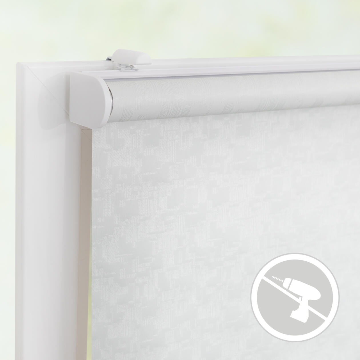 LICHTBLICK ORIGINAL Rollo »Klemmfix, ohne Bohren«, blickdicht, Blendschutz-Sichtschutz, mit Bohren/ohne Bohren, freihängend, Steuerbar mit Bluetooth-App, integrierter Elektromotor und Akku
