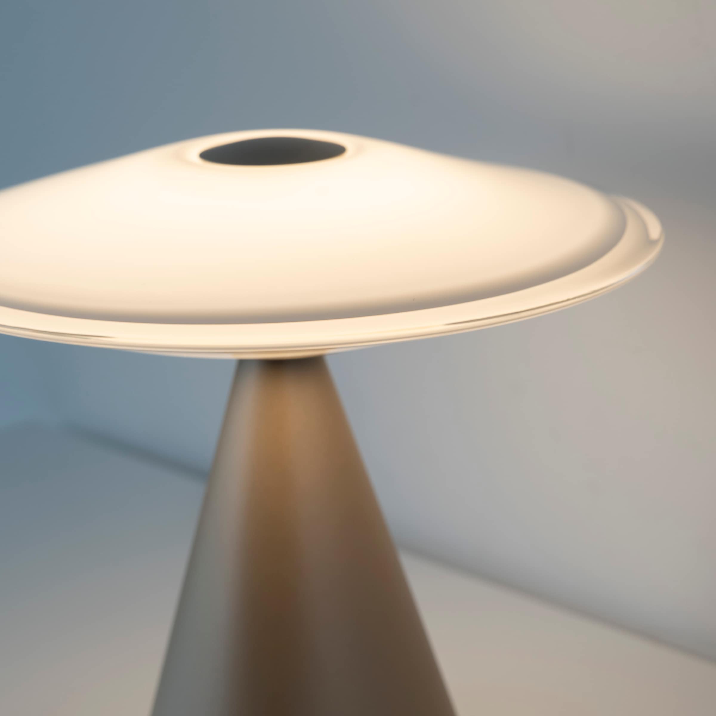 Paul Neuhaus LED Tischleuchte »ELIPSA« LED-Board 1 Stk. Warmweiß Touchdimmer, Memoryfunktion, Opalglas