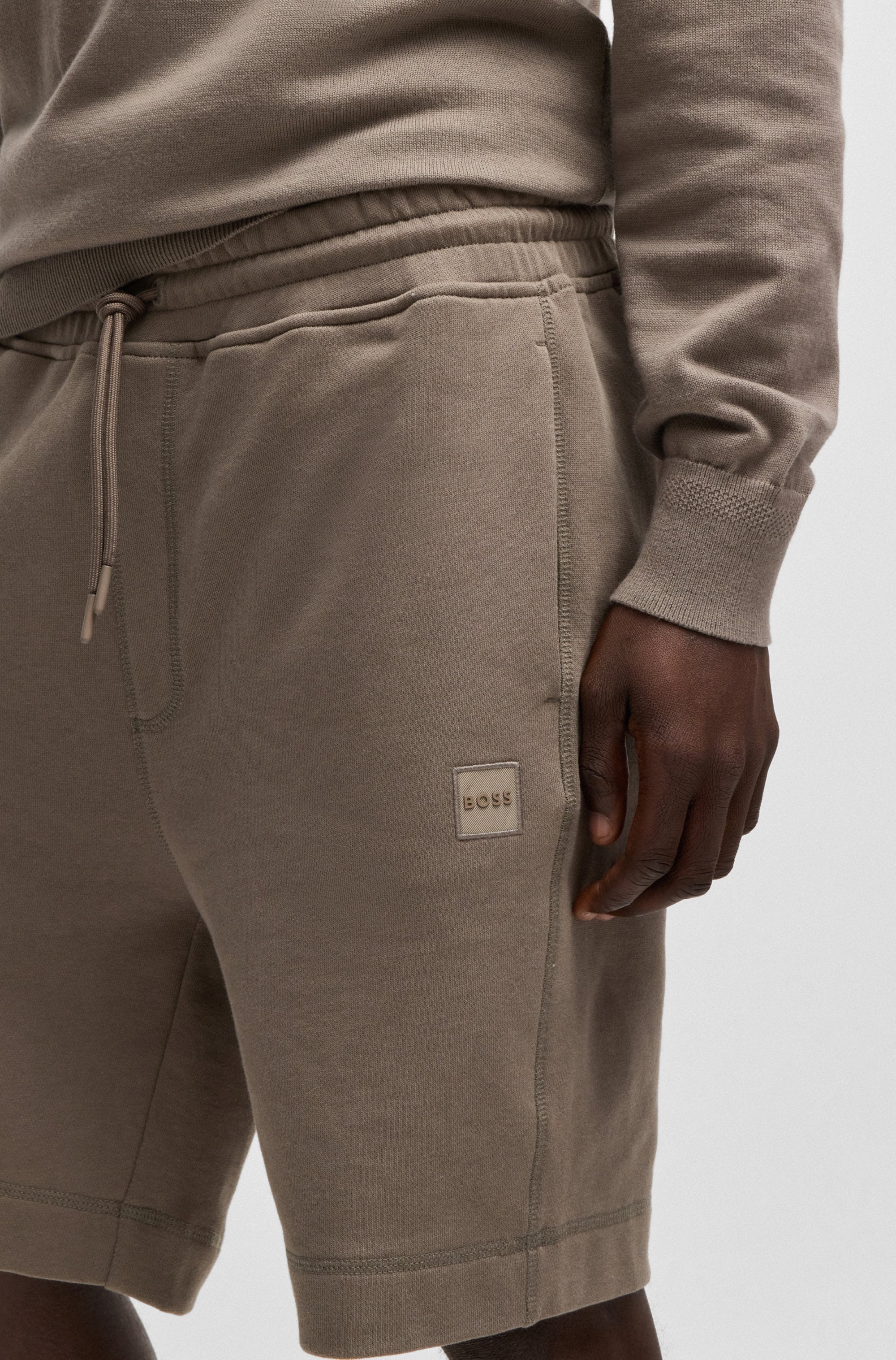 BOSS ORANGE Sweatshorts »Sewalk«, mit BOSS Markenlabel