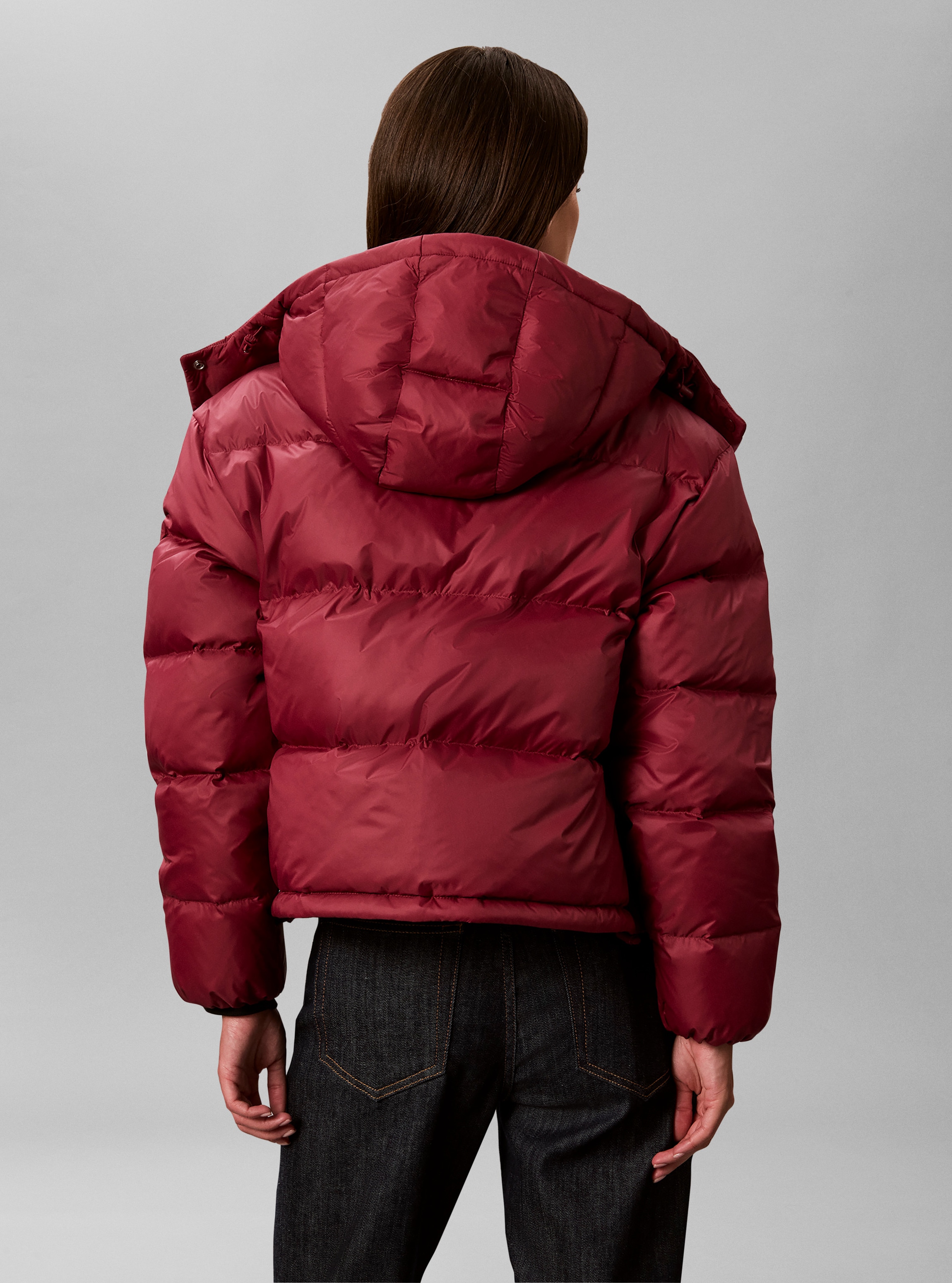 Calvin Klein Jeans Steppjacke mit Kapuze abnehmbare Kapuze, Regular Fit, kurze Form, wattiert
