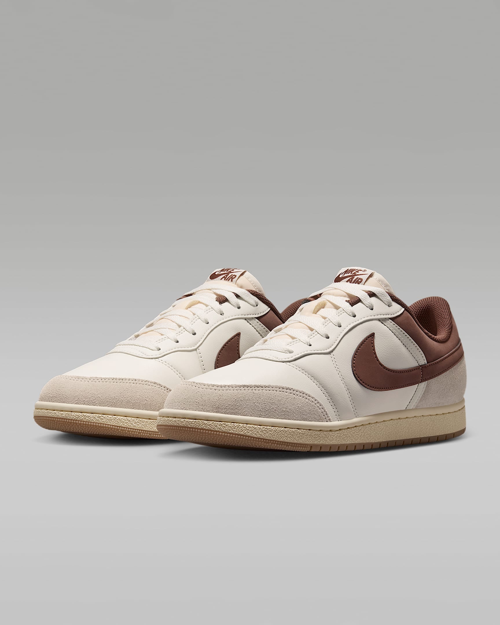 Jordan Sneaker »Air Jordan Skyline Low LE«  inspiriert vom Design des Nike Air Jordan 1