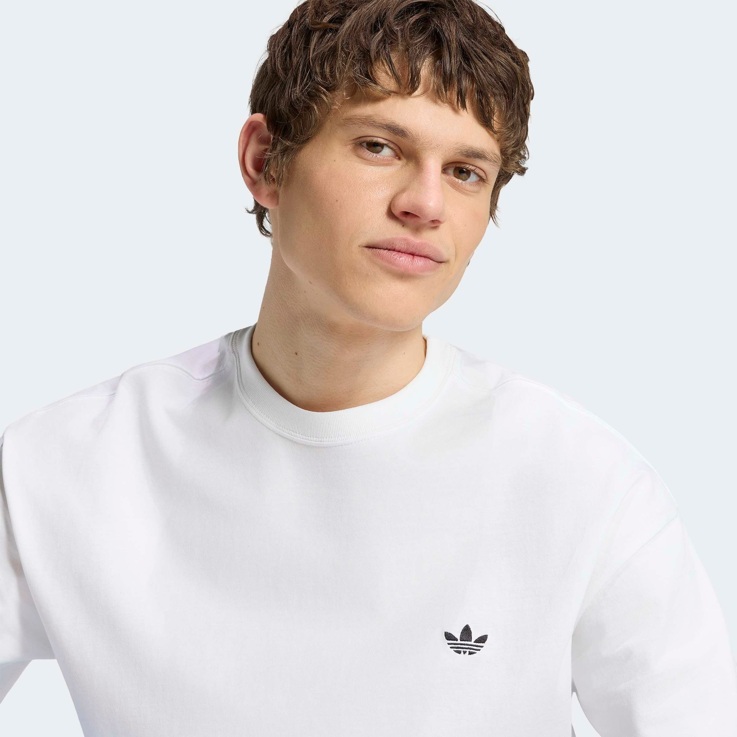adidas Originals T-Shirt »TREFOIL ESSENTIALS, LOCKER GESCHNITTEN« für Erwachsene, mit Rundhalsausschnitt, ohne Verschluss, aus Baumwolle