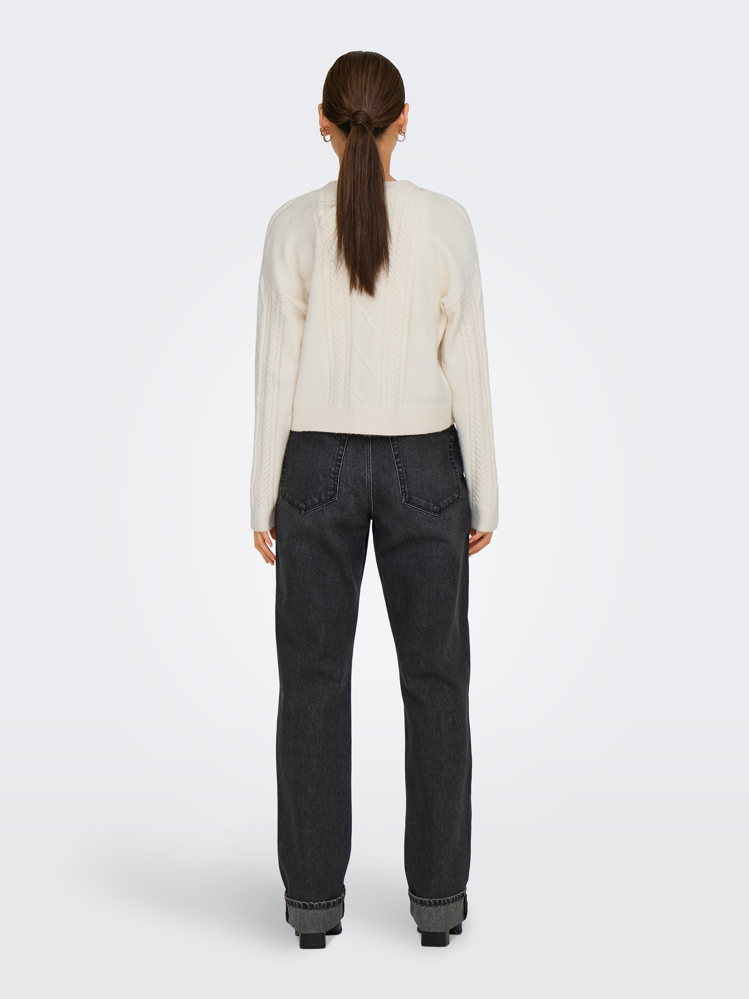 ONLY Strickjacke »ONLFIA LS STRING CARDIGAN KNT NCA« Viskosemischung, regular fit