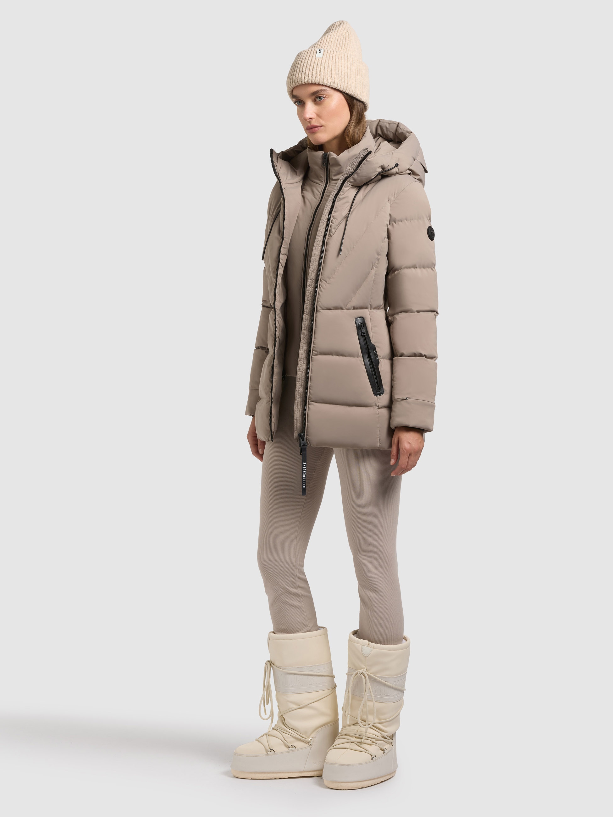 khujo Steppjacke »RABB« mit Kapuze Applikationen aus Lederimitat