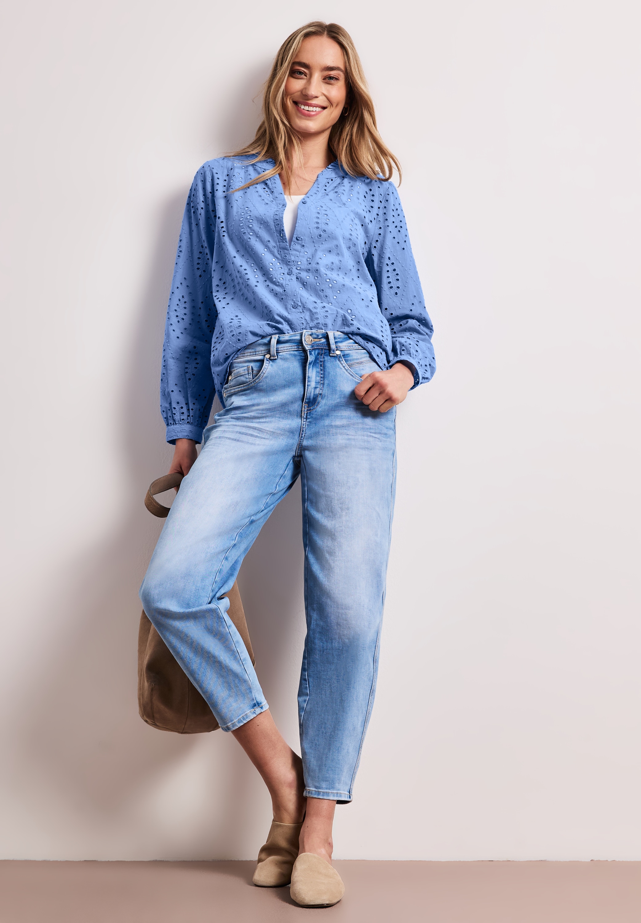 STREET ONE Langarmbluse Sommerbluse mit Split Neck und Rüschen-Details