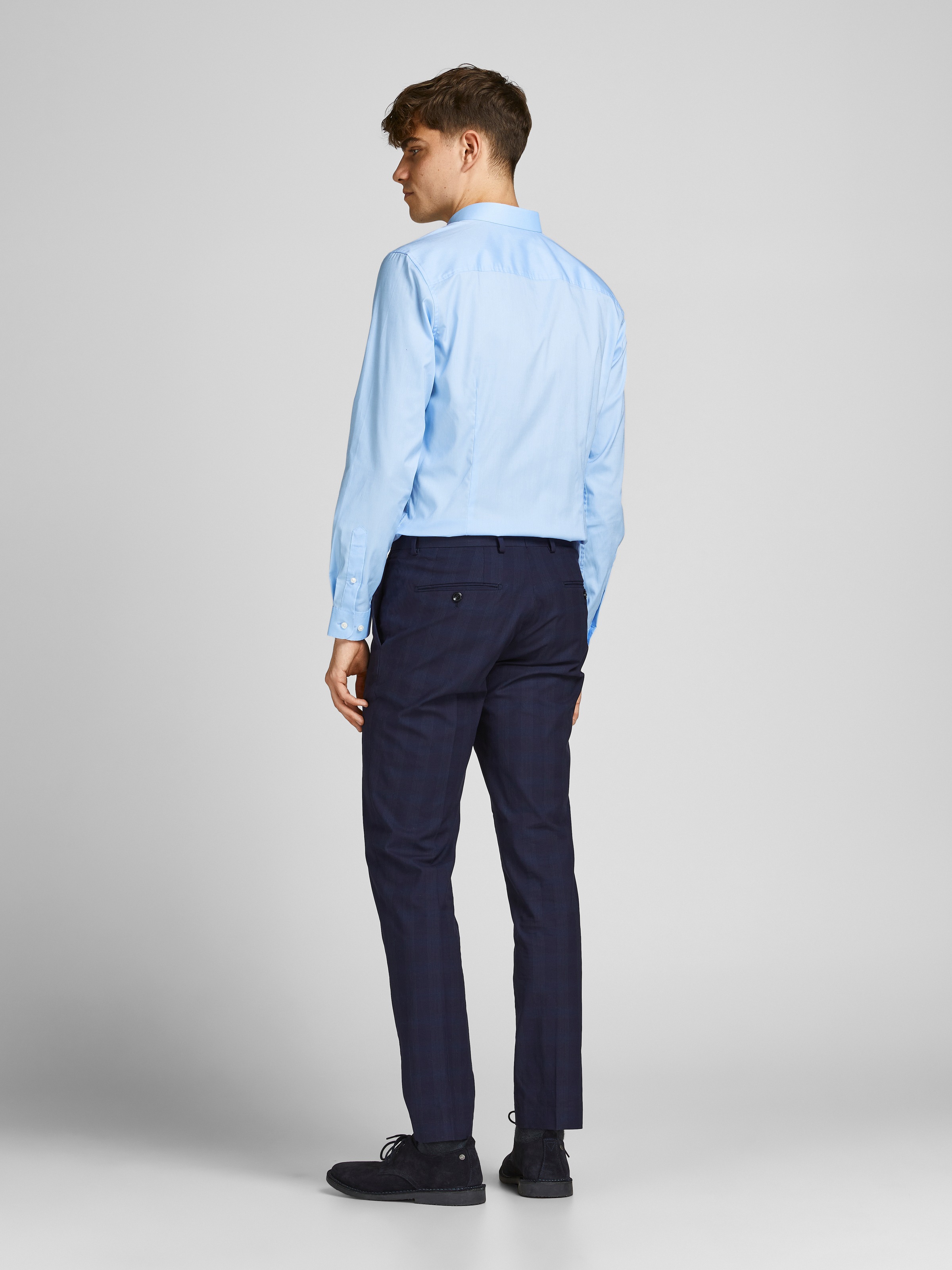 Jack & Jones Businesshemd »JJPRPARMA in Skinny Fit, Stretchanteil und verstellbaren Manschetten« sehr schmal, Web, Baumwollmischung